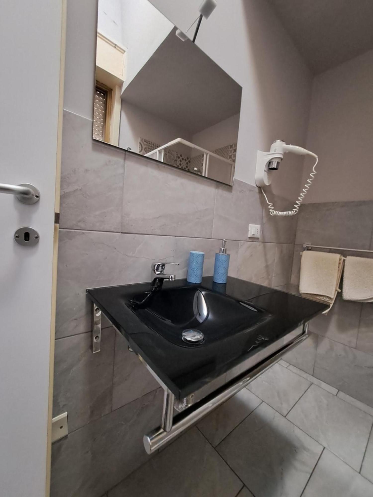 Bed & Breakfast Bedroom La Stazione