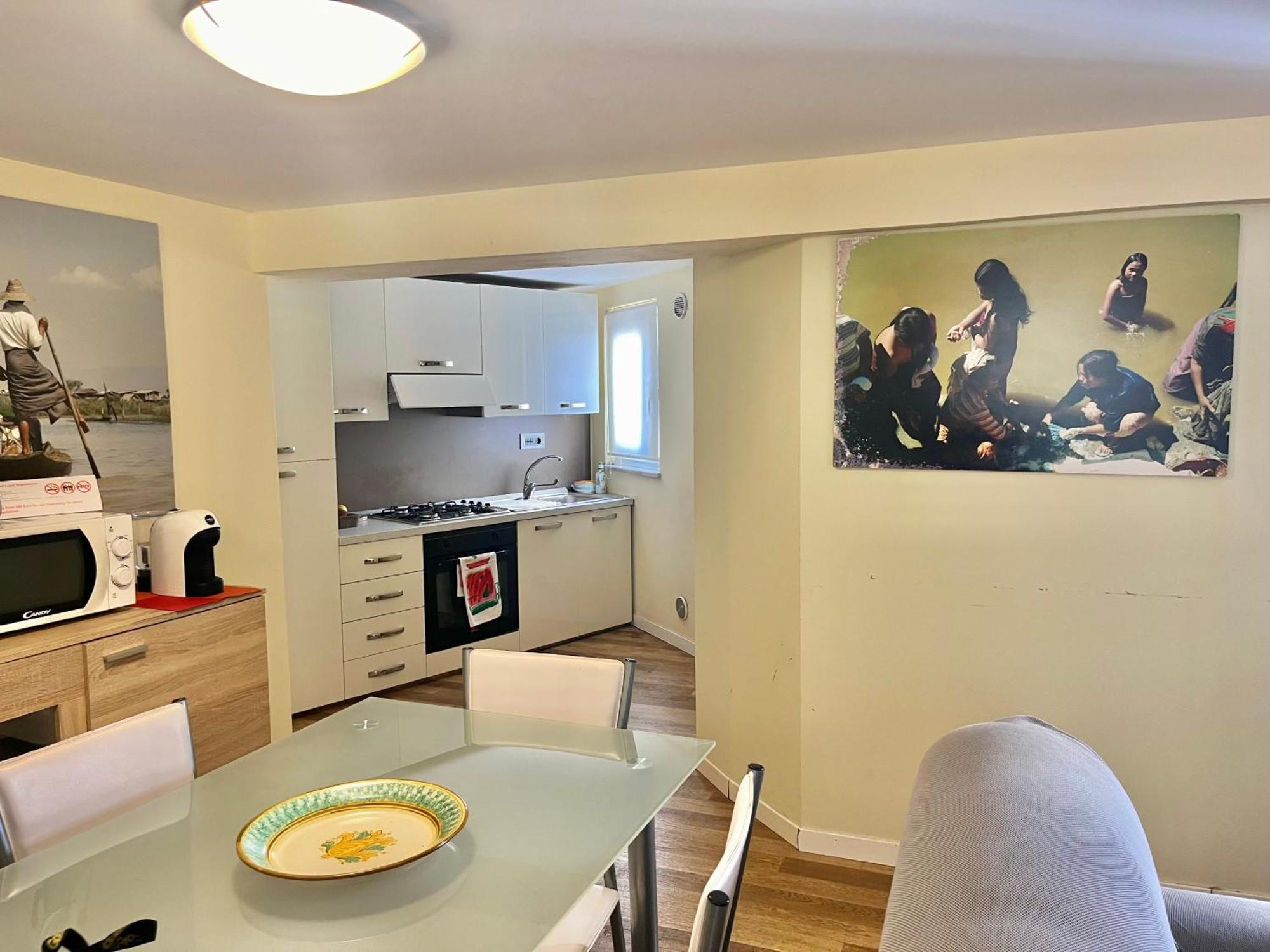 Moncada Apartment