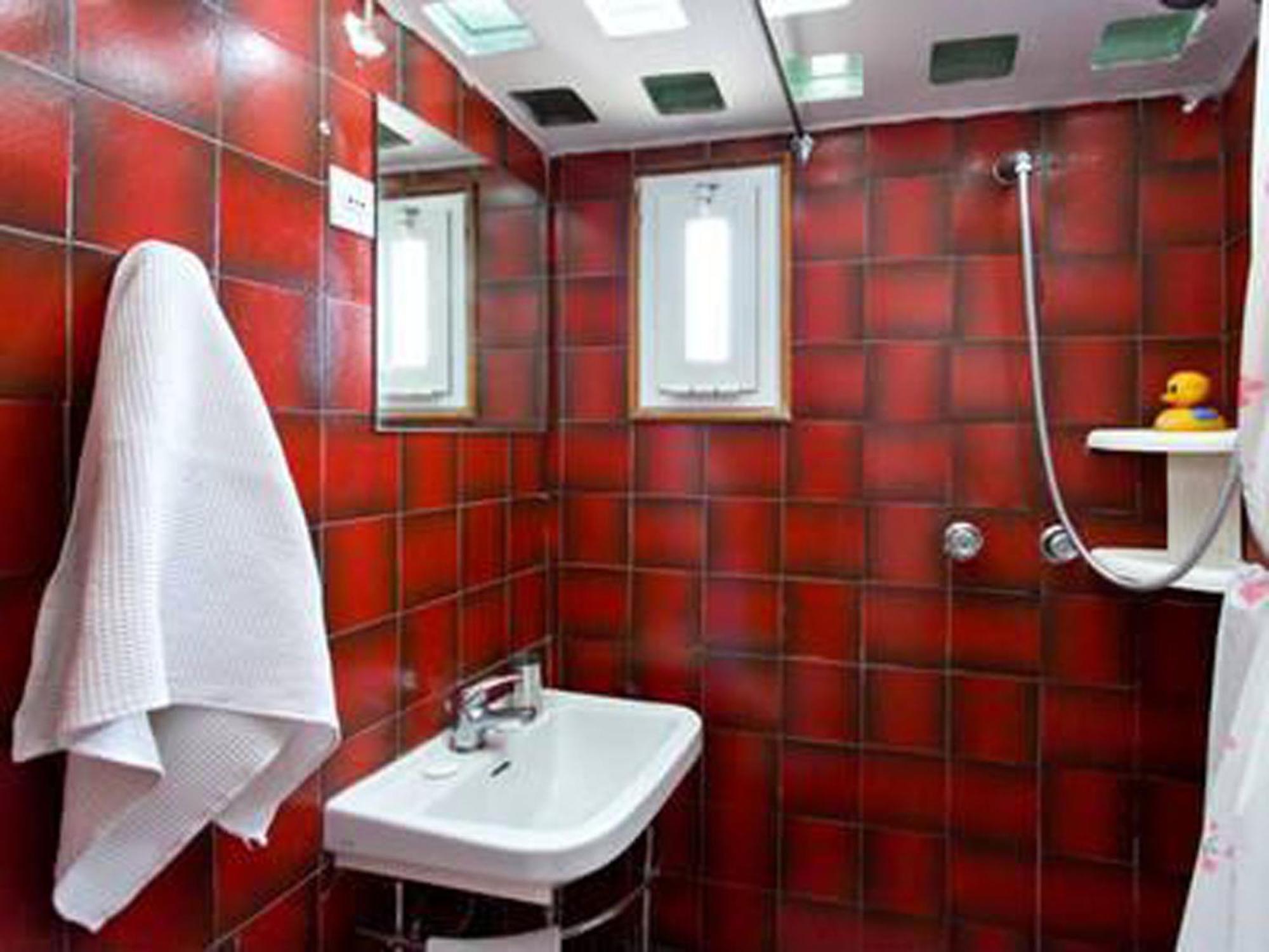 Hospedagem domiciliar Large E Small Private Bathroom Between Mondello And Old Town! Free Park!