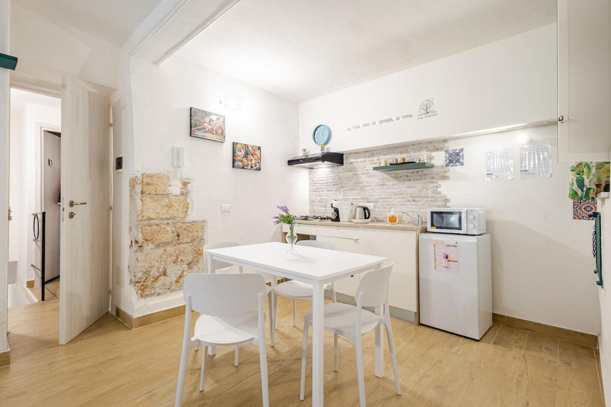 Talia Capo Massimo Apartment *