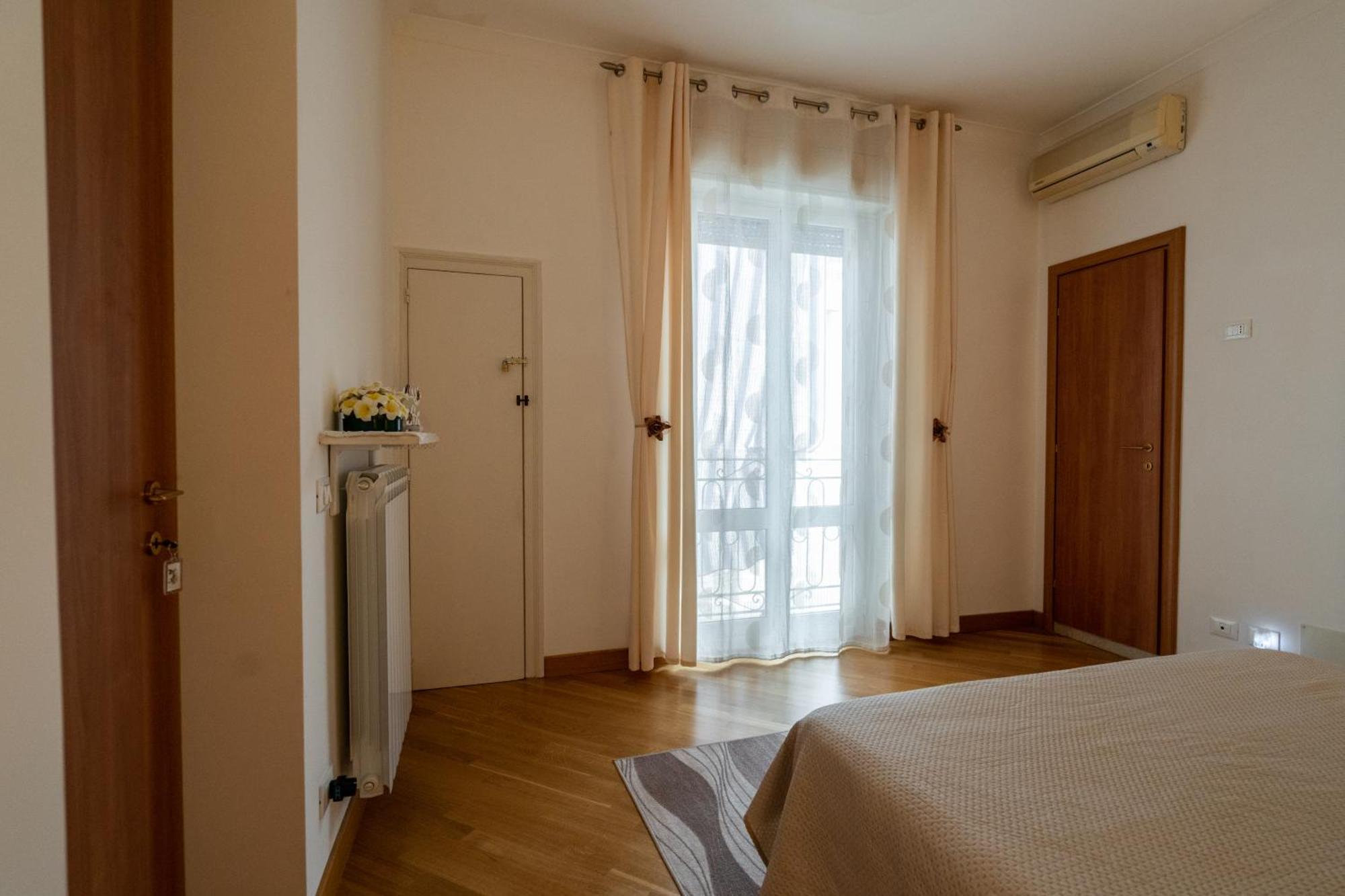 Plumeria - Vacanze In Centro A Apartamento