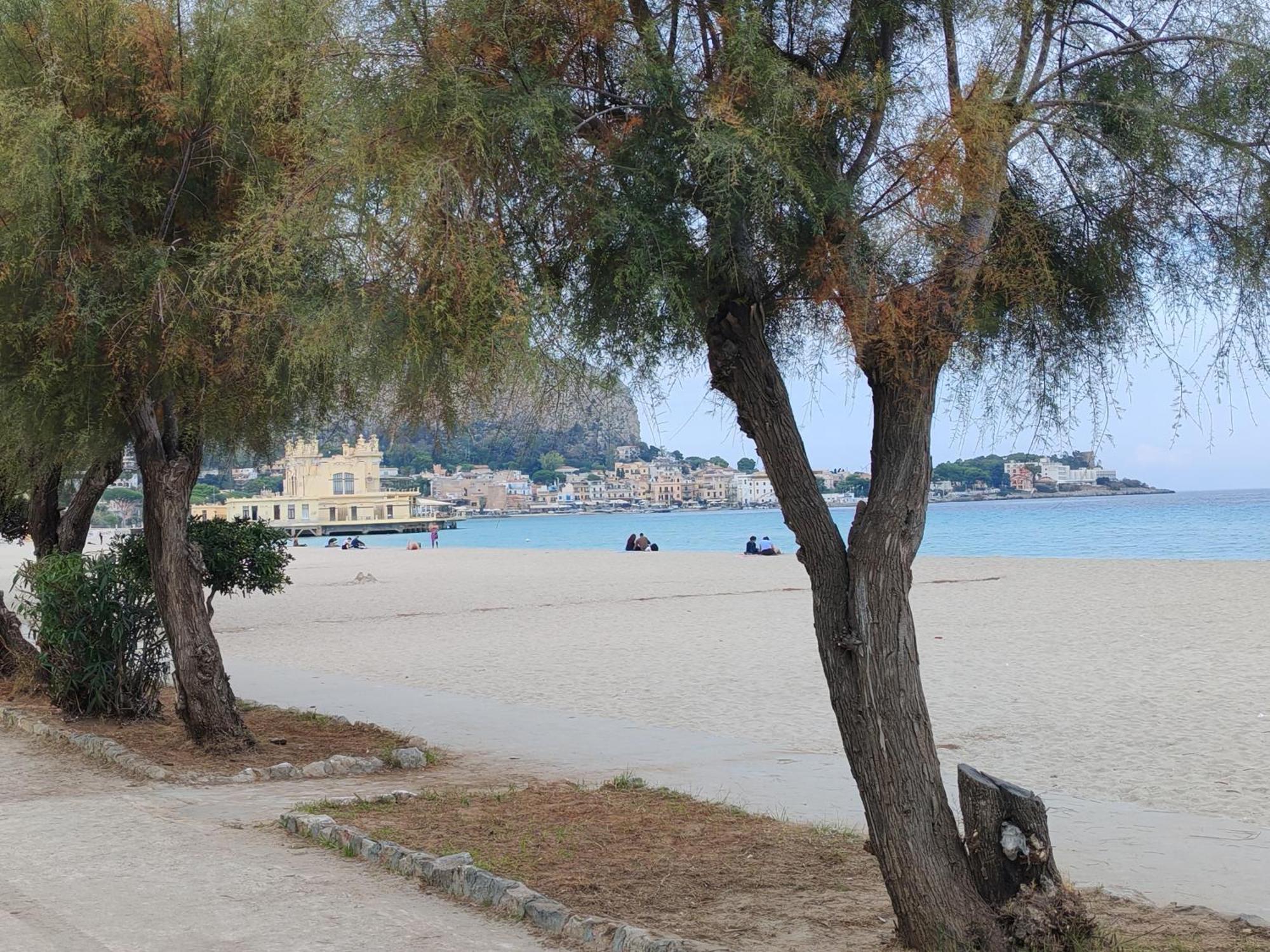 Apartment Mondello La Piazzetta Palermo