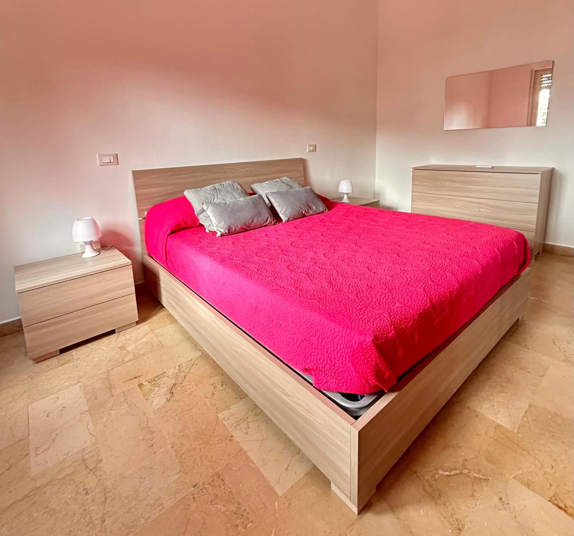 Pousada Mia Mondello, 200m To Beach, Private Parking *