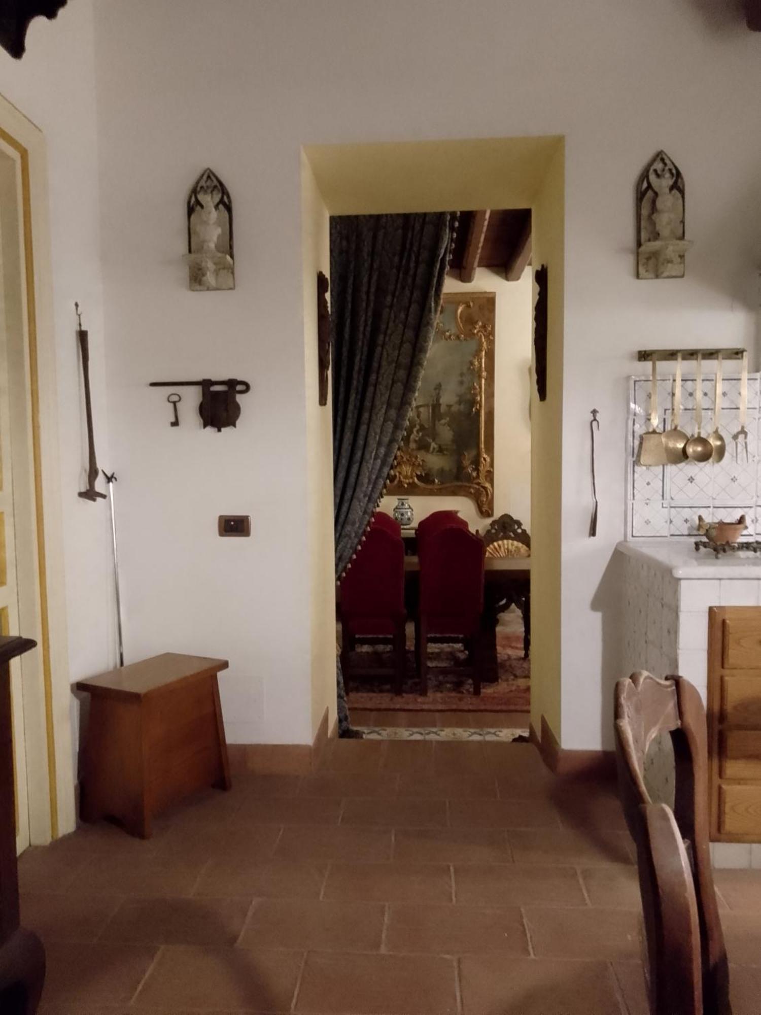 Principe Di Castelnuovo Historical Bed & Breakfast *