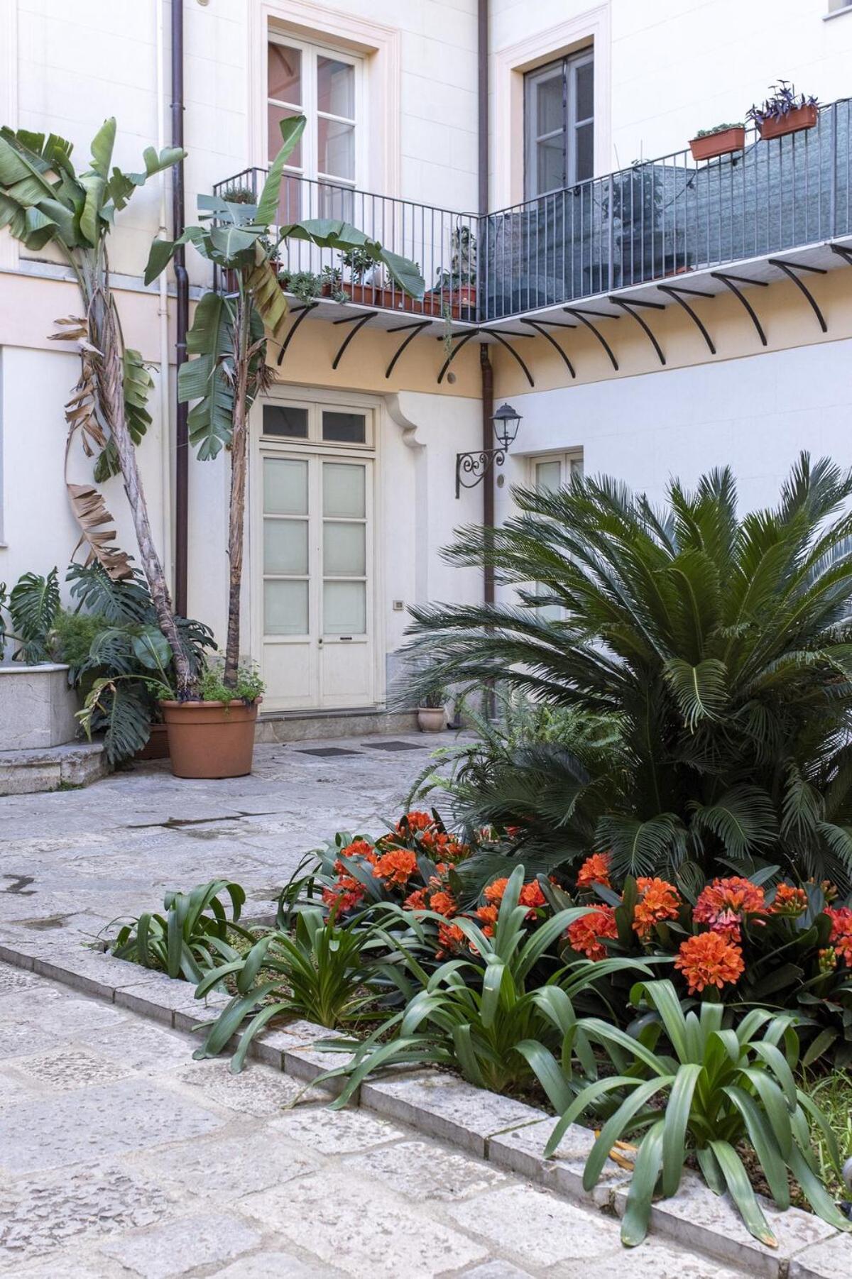 Dal Duca Castrofilippo Cozy Loft At Magione Palermo