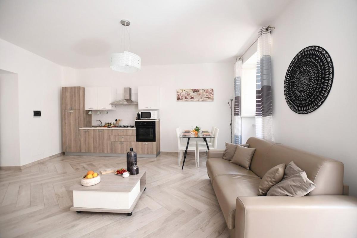 Casa San Basilio Centro Storico Apartamento