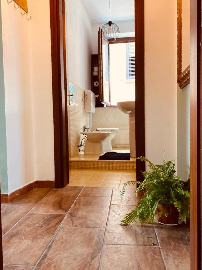 Baddar'home - Historic Center Apartamento Palermo