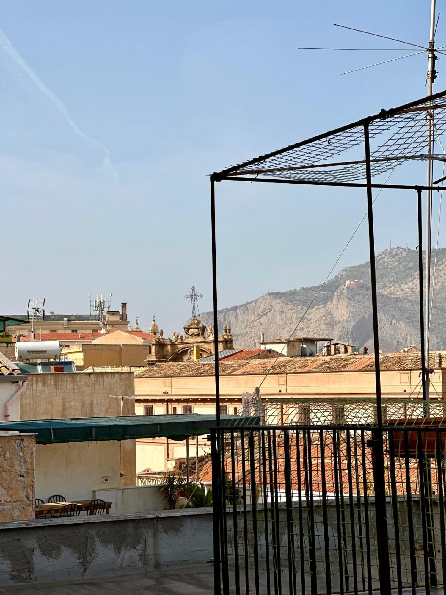 La Terrazza Della Kalsa Apartment