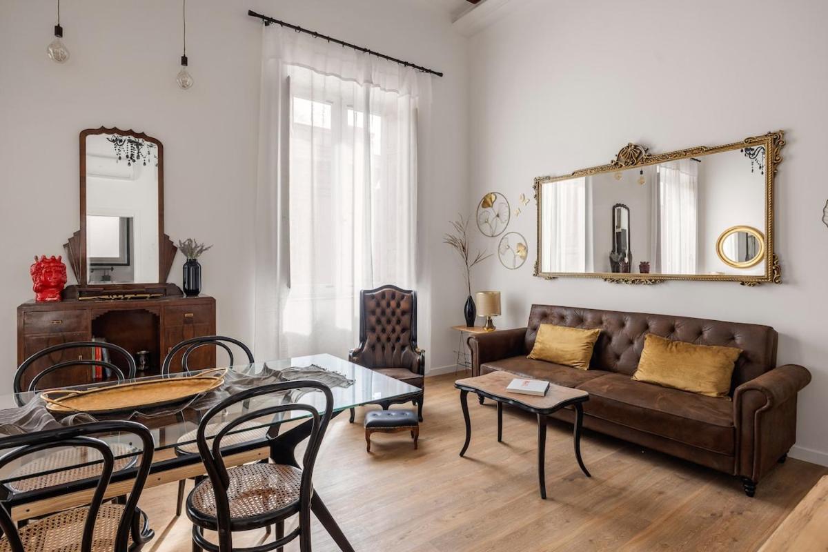 Casa *