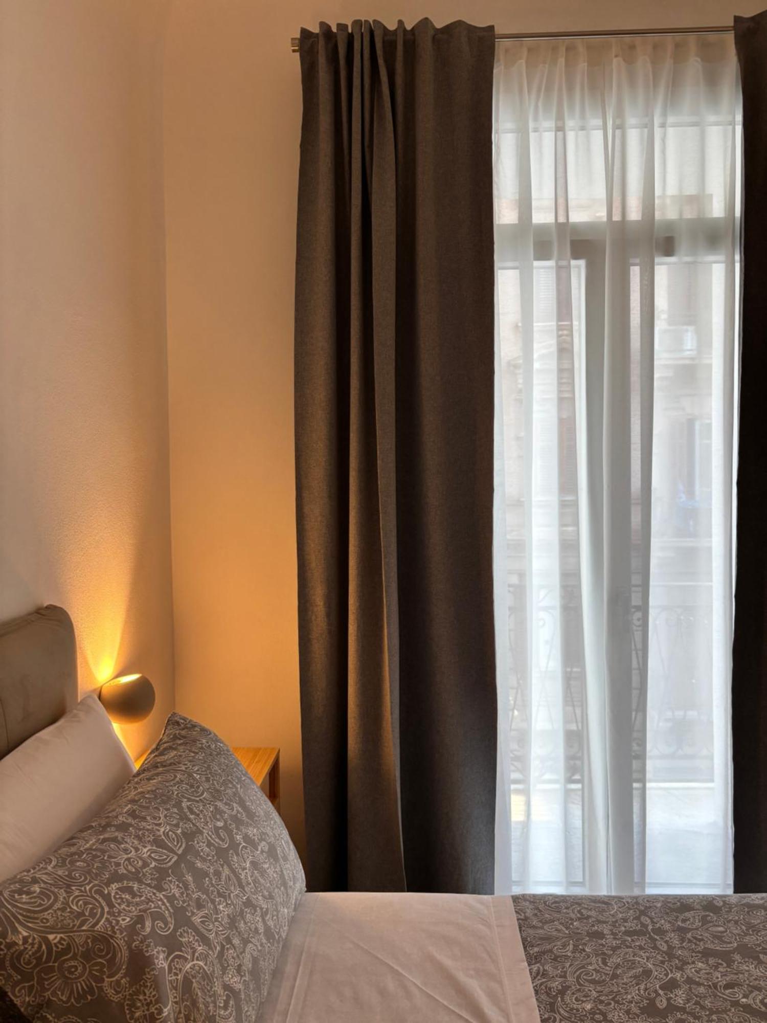 Historic Balcony & On Via Maqueda Privatunterkunft Palermo