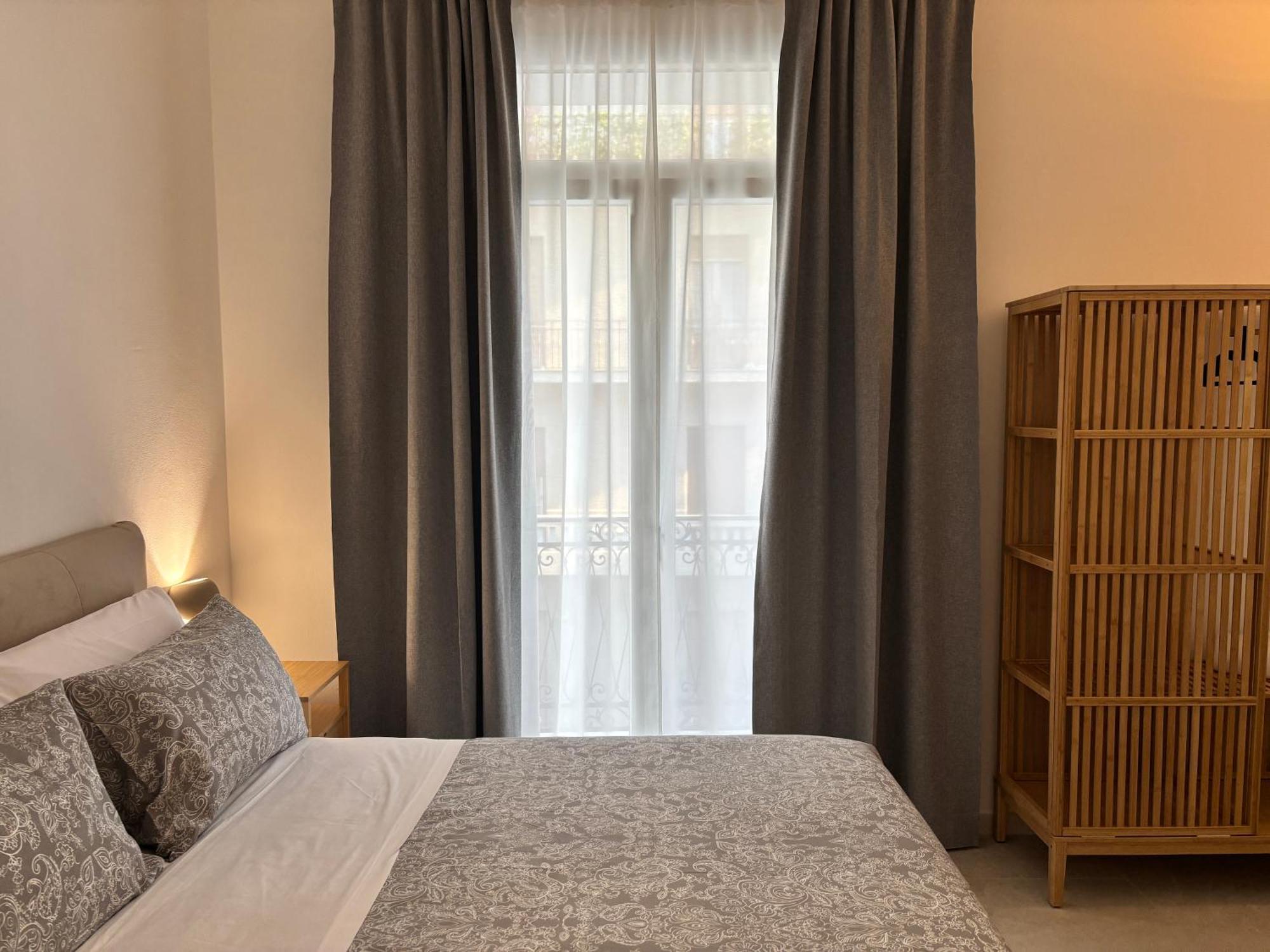 Historic Balcony & On Via Maqueda Privatunterkunft *
