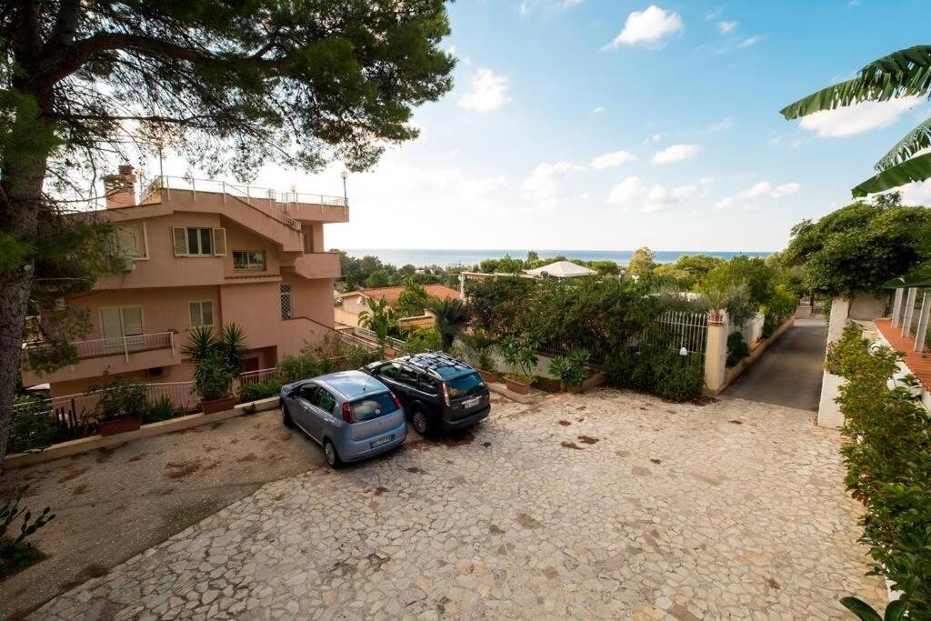 Sferracavallo - Garden Apartment