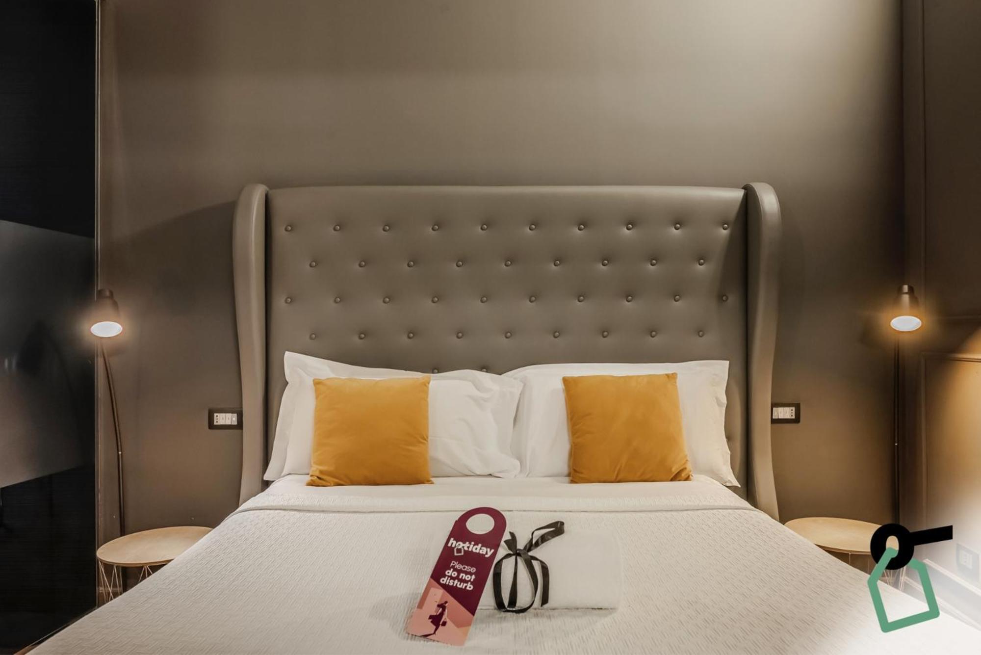 Hotiday Collection - Palco Noir Aparthotel