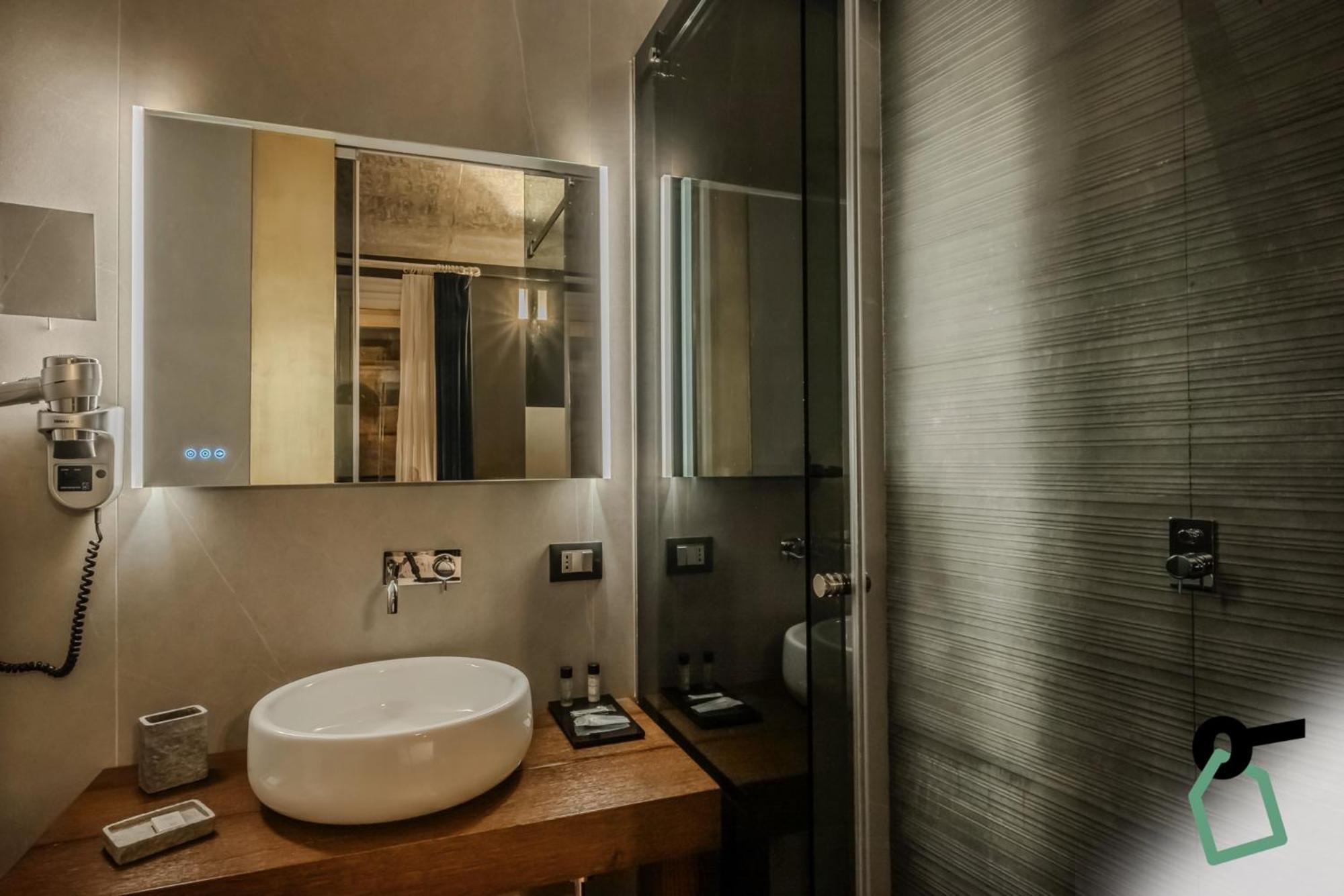 Aparthotel Hotiday Collection - Palco Noir *