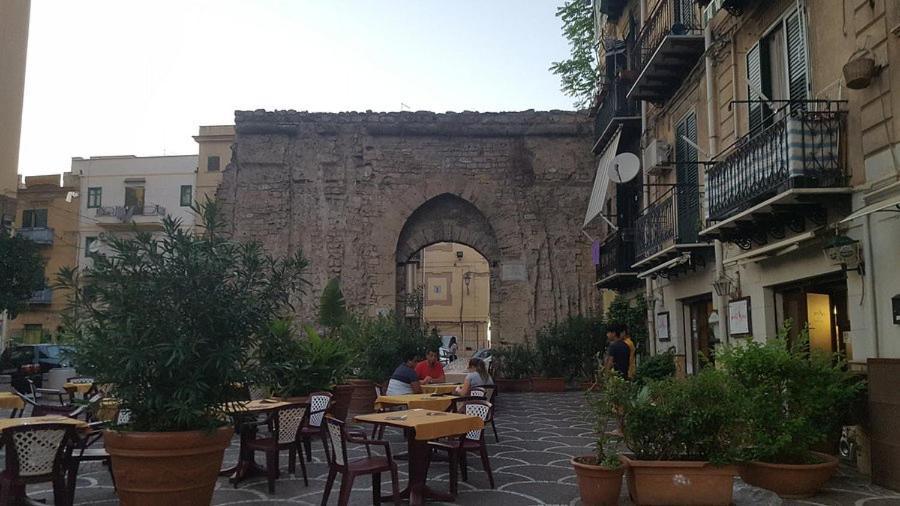 Delle Carrozze Al Ballaro Apartamento Palermo