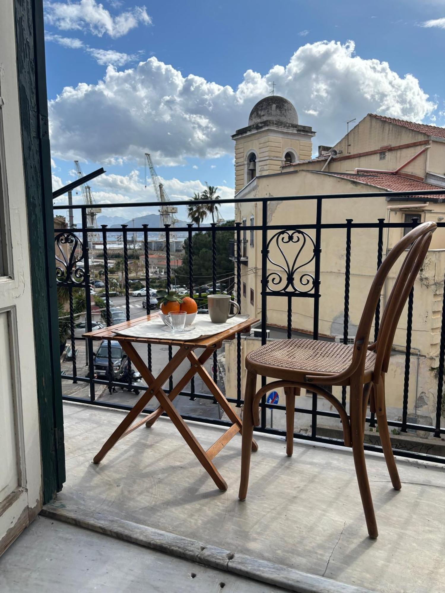 La Casa Di Alan Apartment