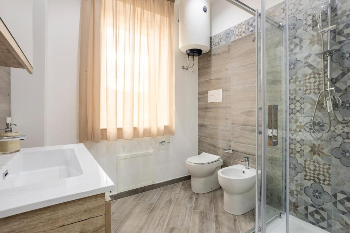 Erasmo Luxury 203, Vista Mare Apartment *