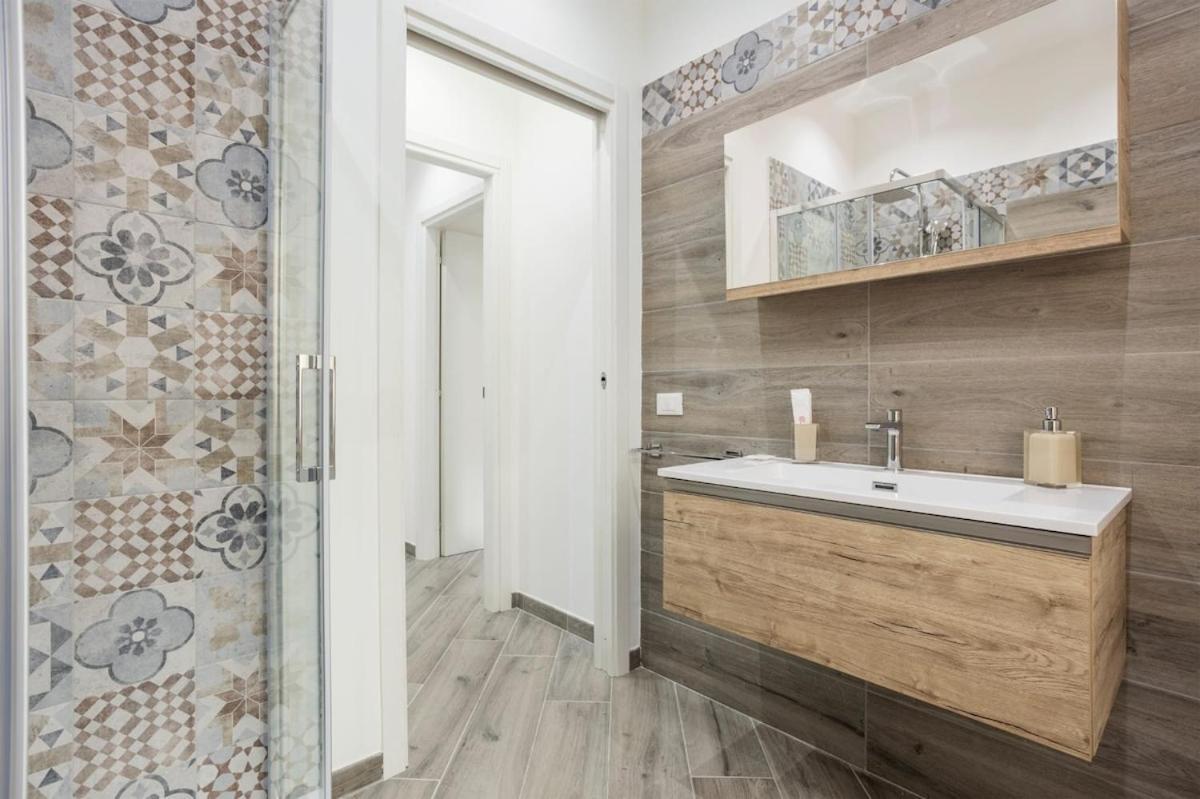Erasmo Luxury 203, Vista Mare Apartment