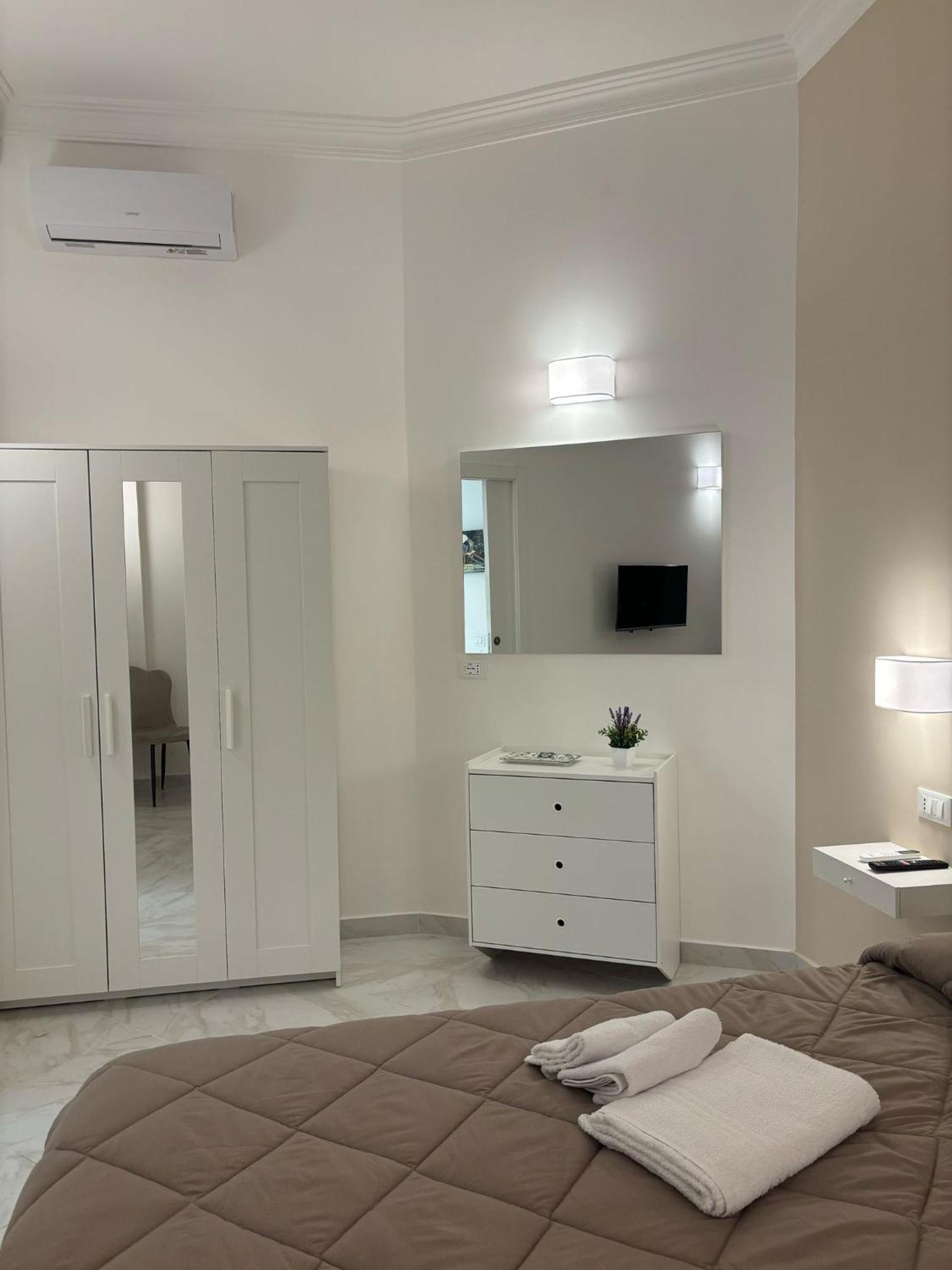 A Casa Di Giro Apartment Palermo
