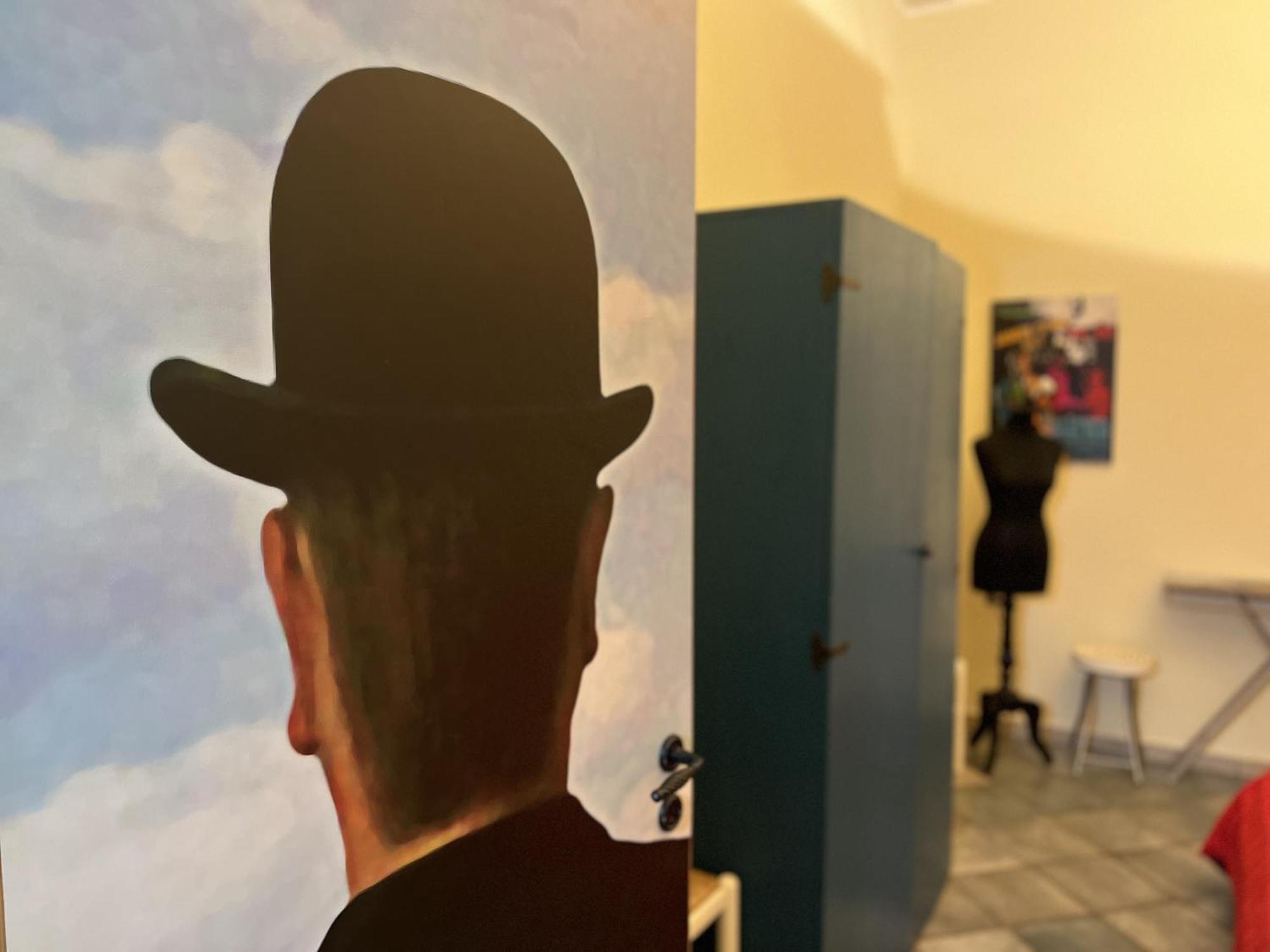 Le Stanze Di Magritte