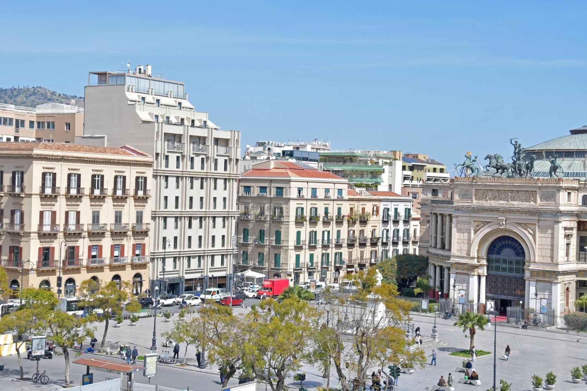 Appartamento Sabatino Piazza Castelnuovo - Politeama Palermo
