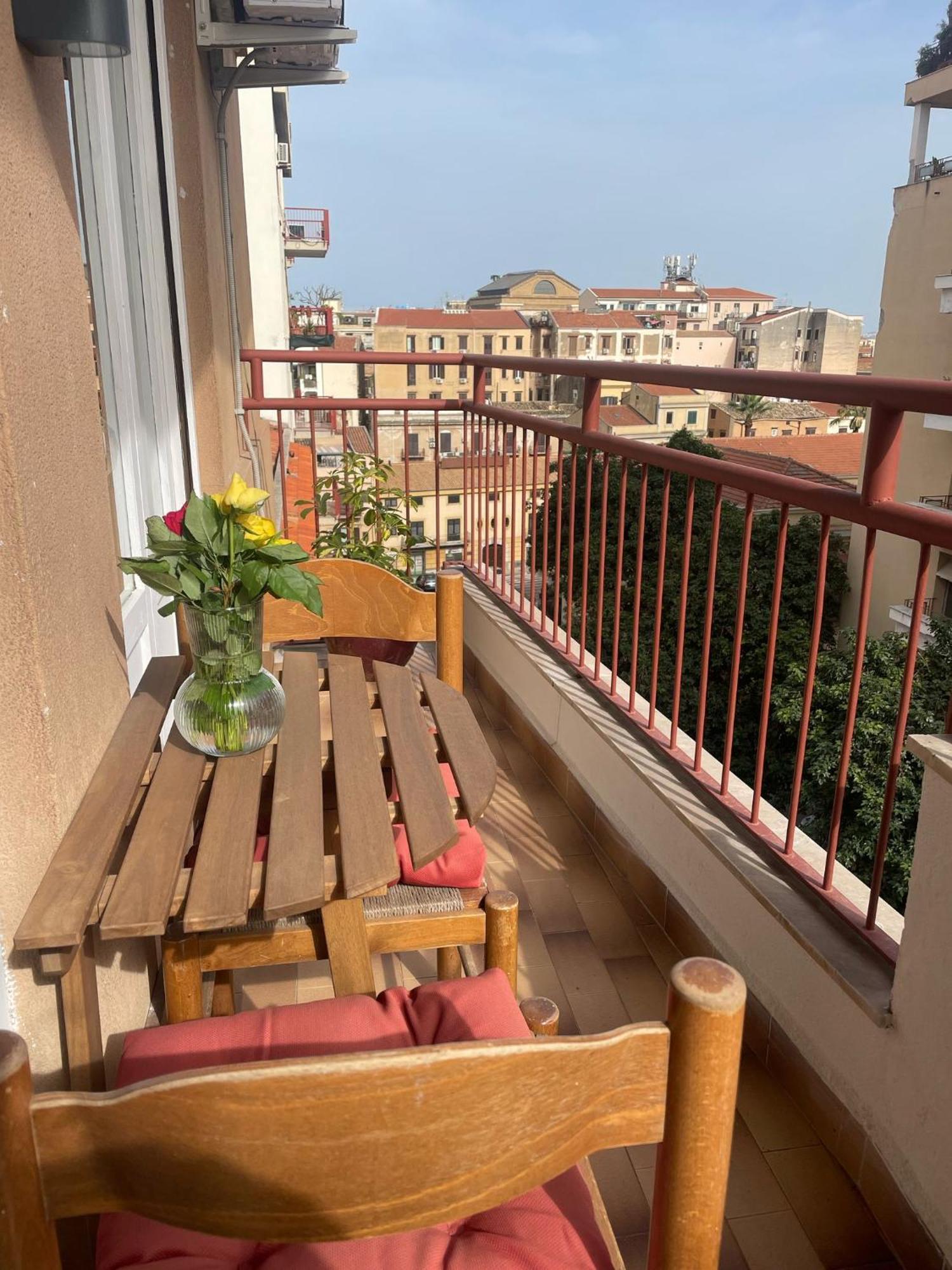 Apartment Courthouse Palermo