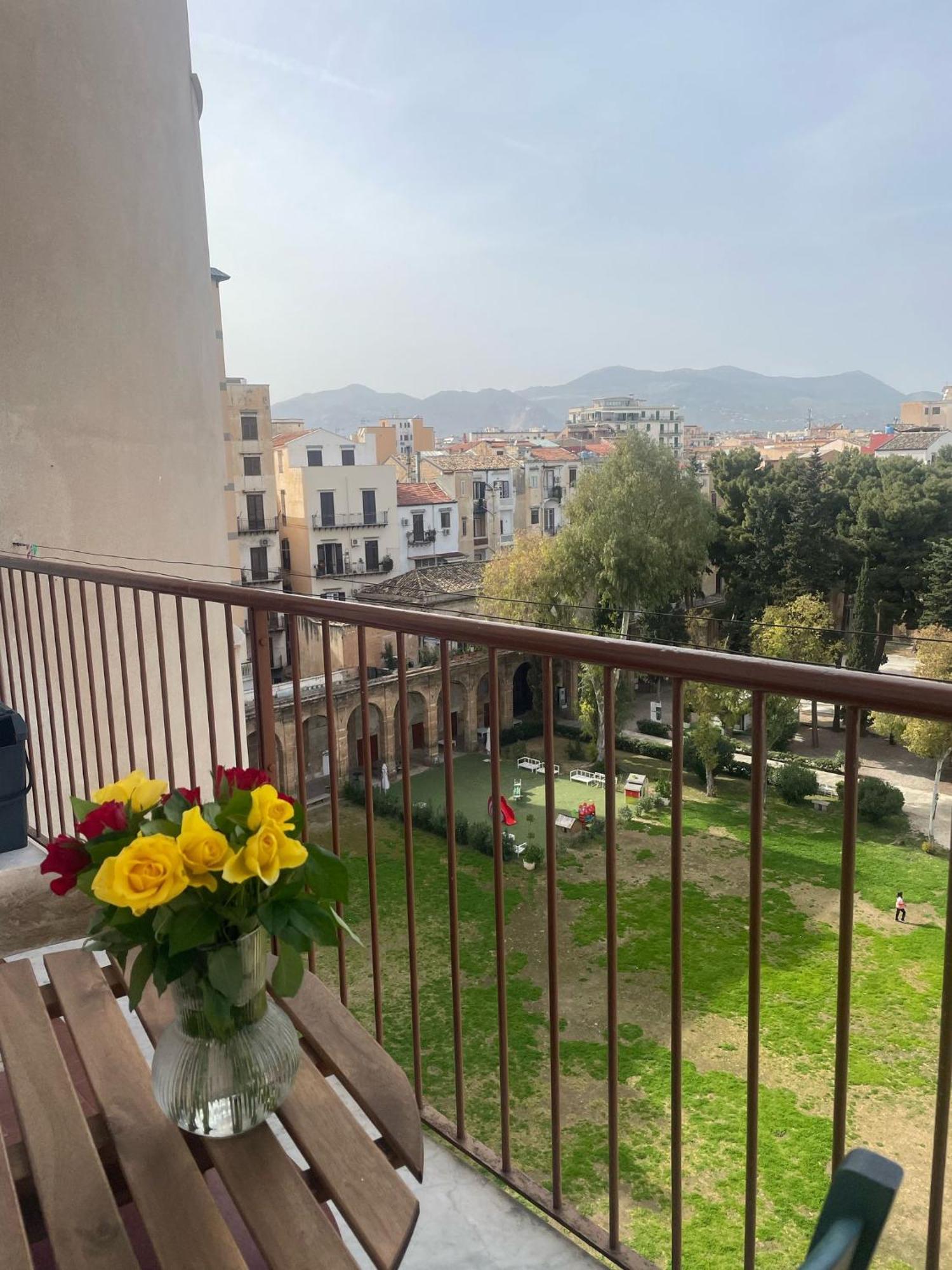 Courthouse Apartment Palermo