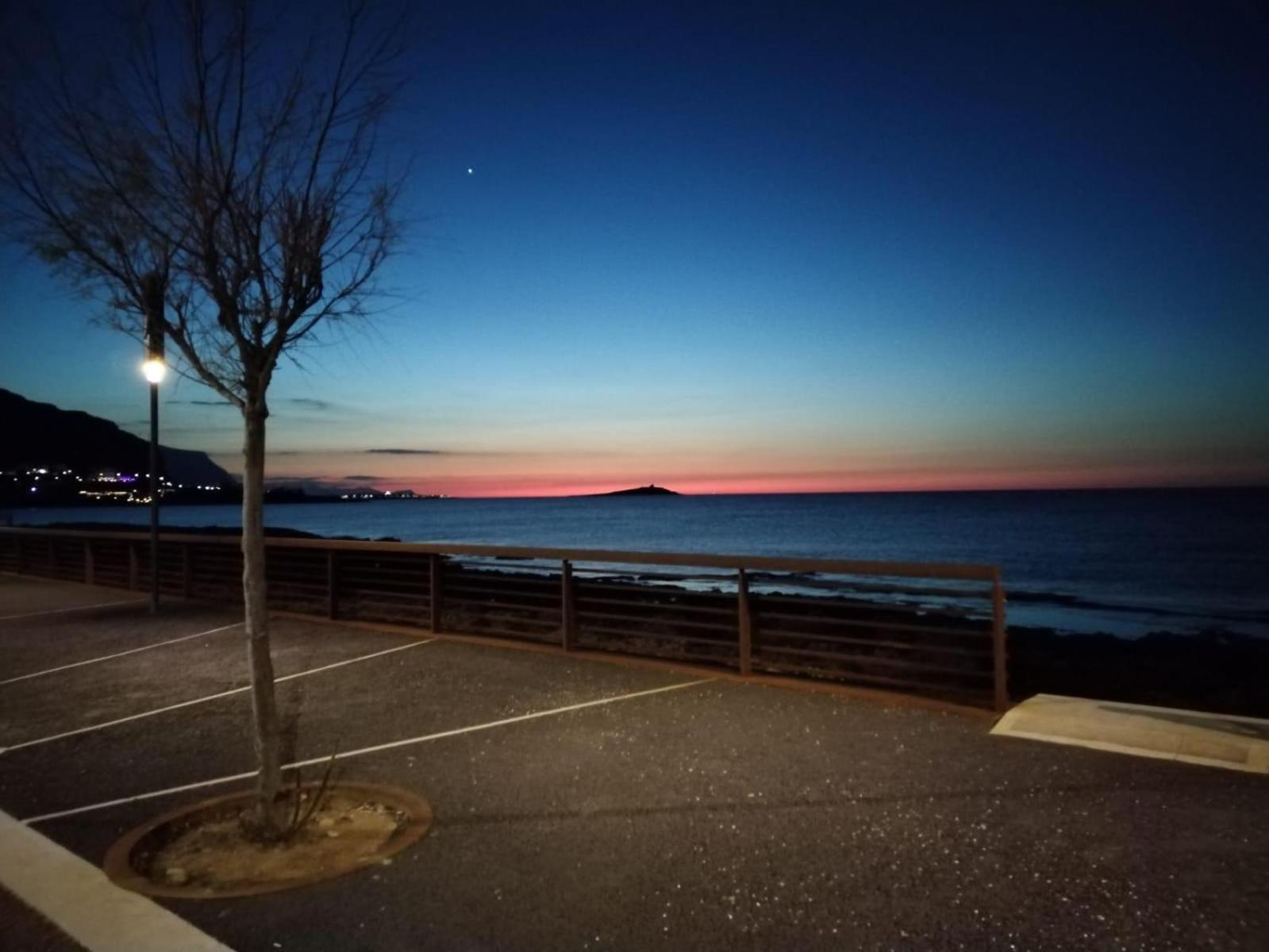 Casa Punta Barcarello, Sferracavallo Fronte Mare E Tramonti Da Sogno, A Due Passi Dalla Splendida Di Mondello * Palermo