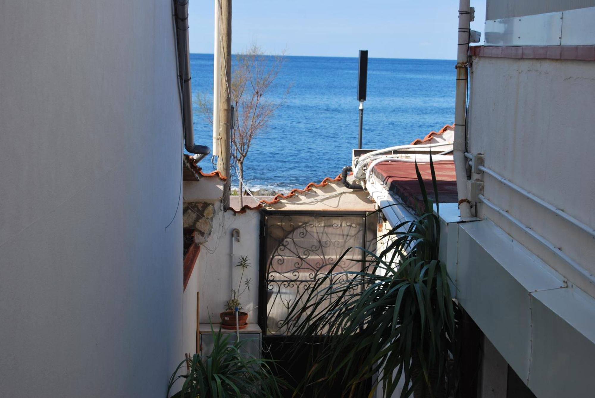 Casa Punta Barcarello, Sferracavallo Fronte Mare E Tramonti Da Sogno, A Due Passi Dalla Splendida Di Mondello *