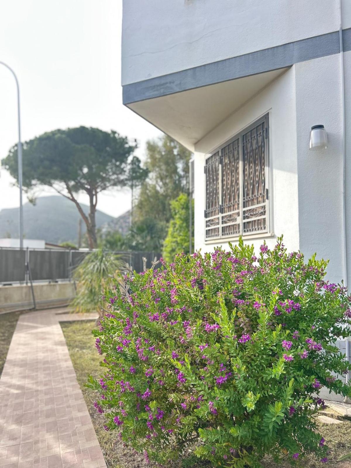 Mia Mondello, 200m To Beach, Private Parking *