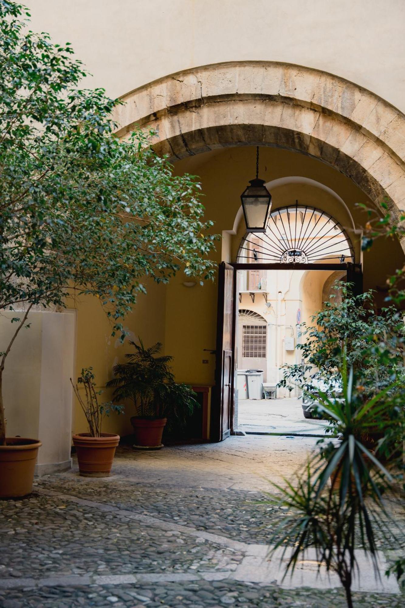 Apartment Santa Sofia Con Terrazza By Wonderful Italy *