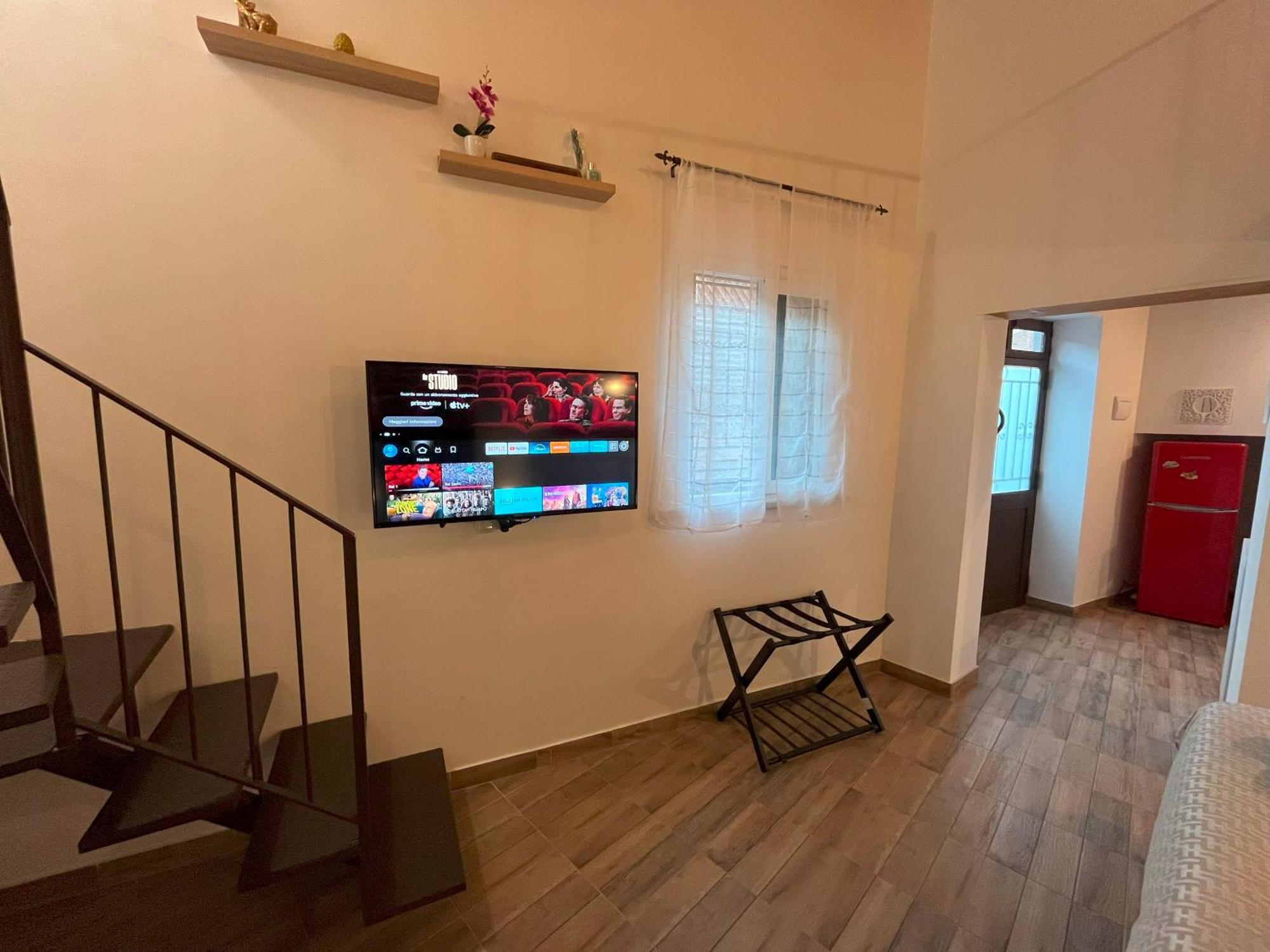 Alberto's Place Apartment