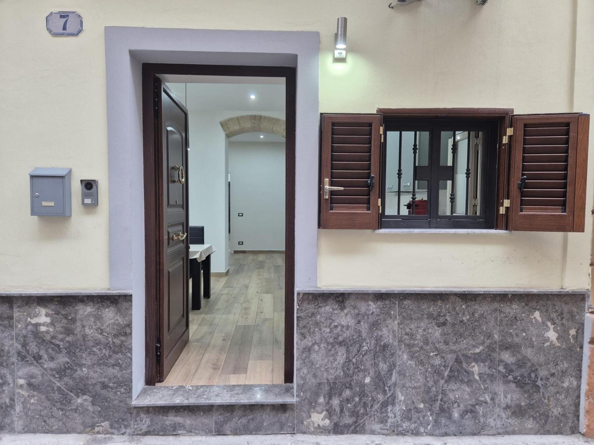 Apartment Trinacria *