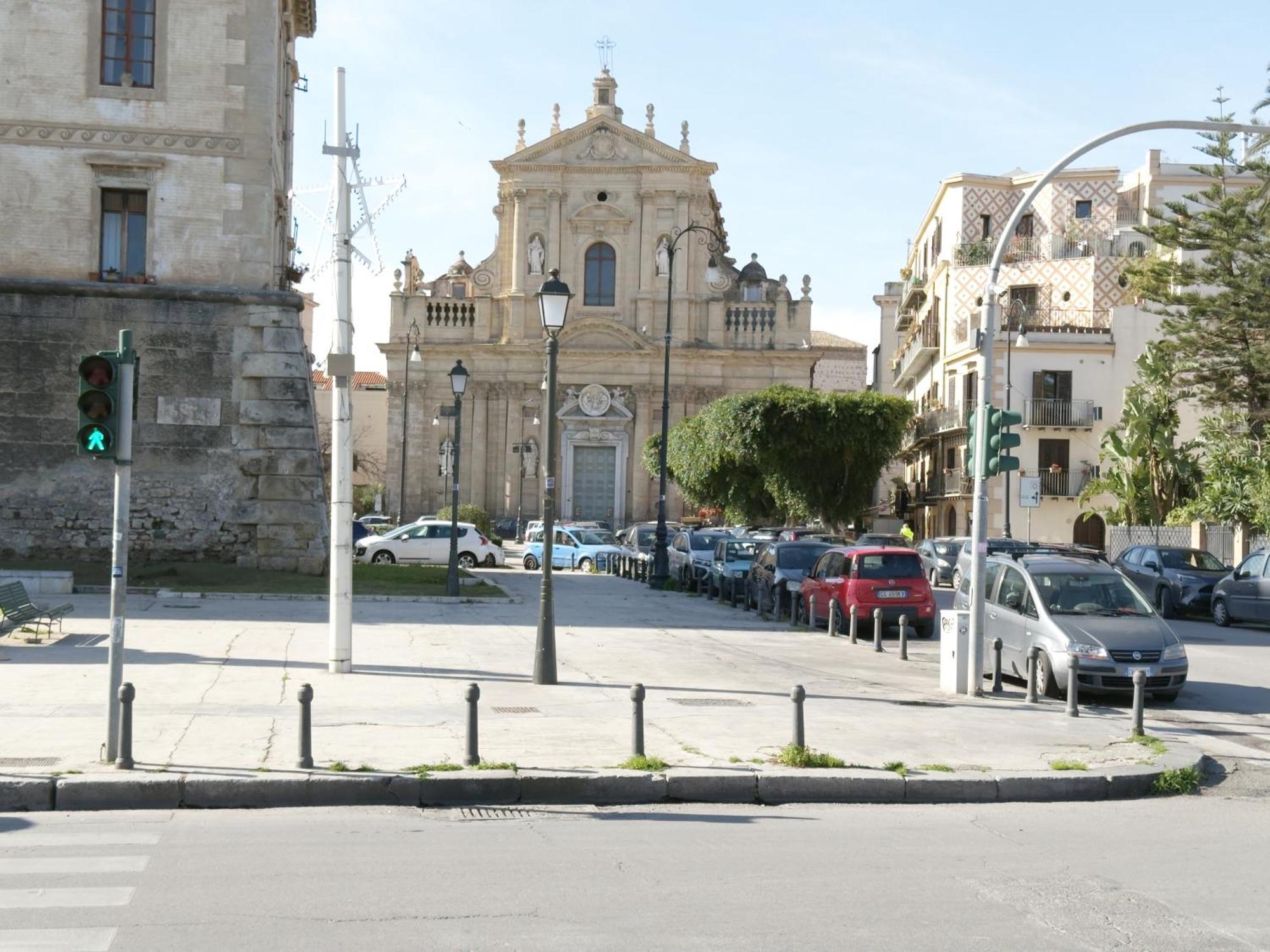 Old Village By World Apartment Palermo