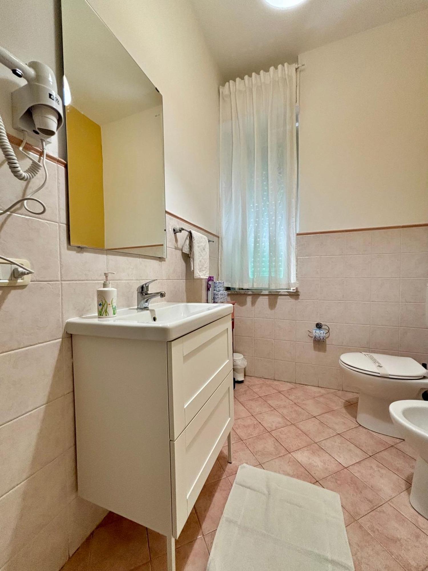 Castelnuovo #politeama Guest house *