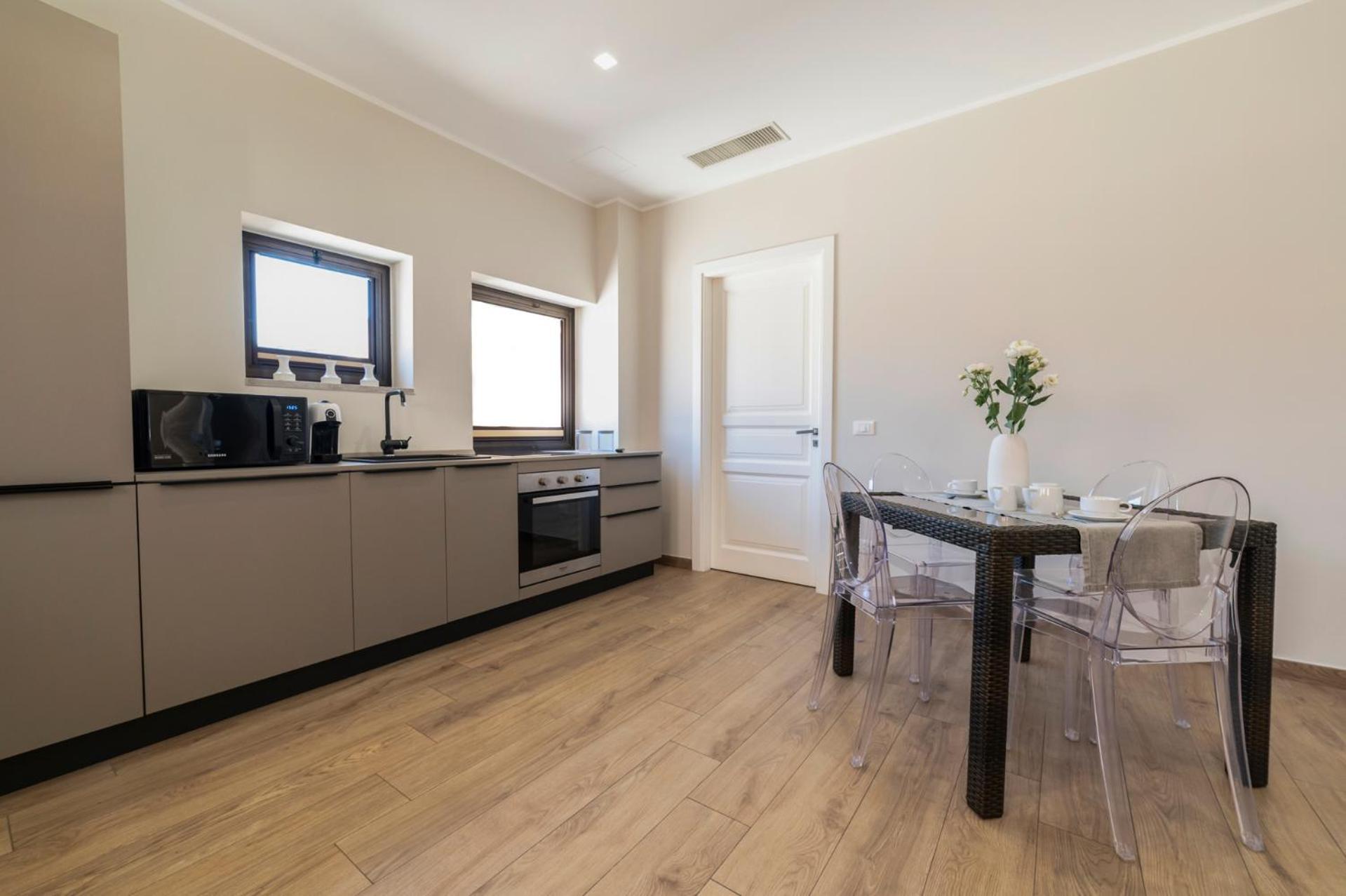 Ruggero Settimo - &