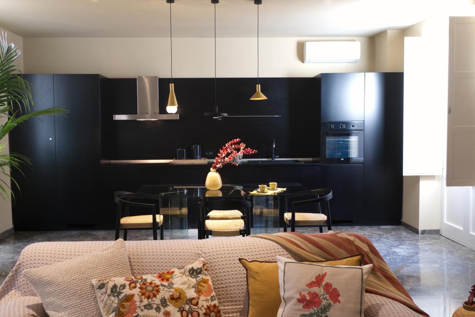 Apartment Palazzo Valguarnera - & Luxury *