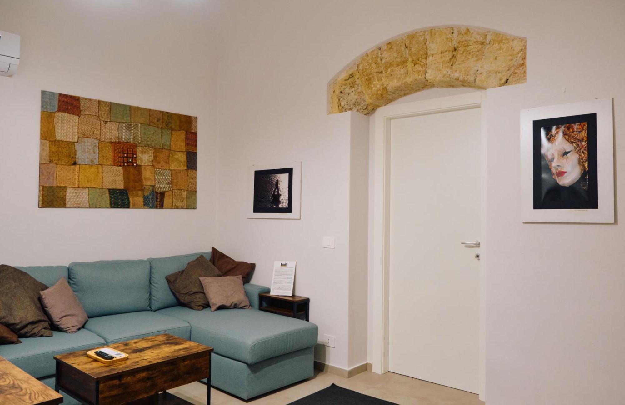 Apartamento 61, Urban Oasis With Mini Pool And Courtyard