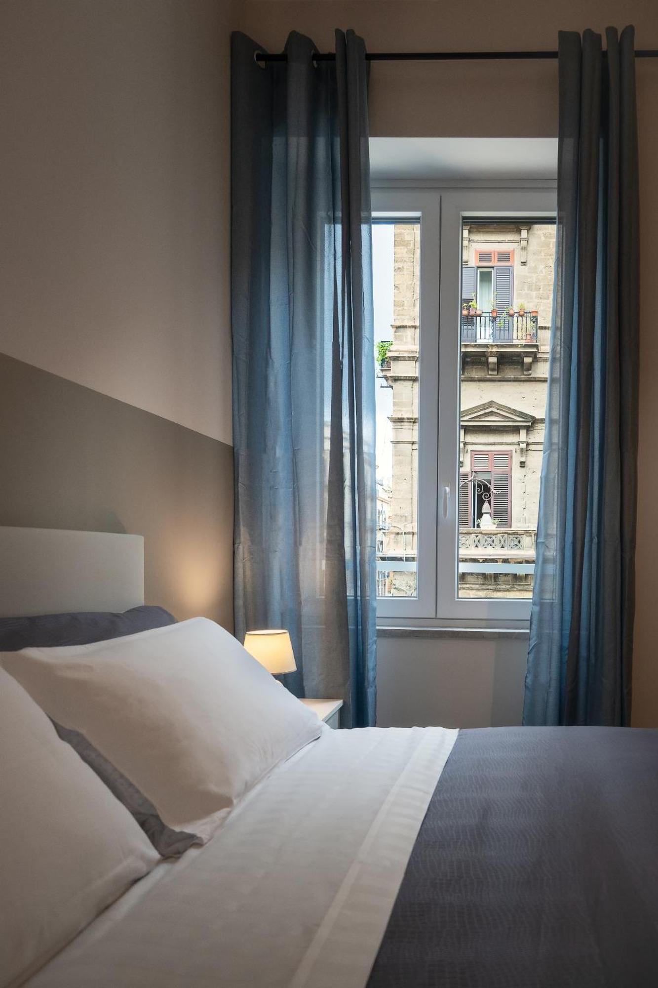 Palazzo Falcone Apartment