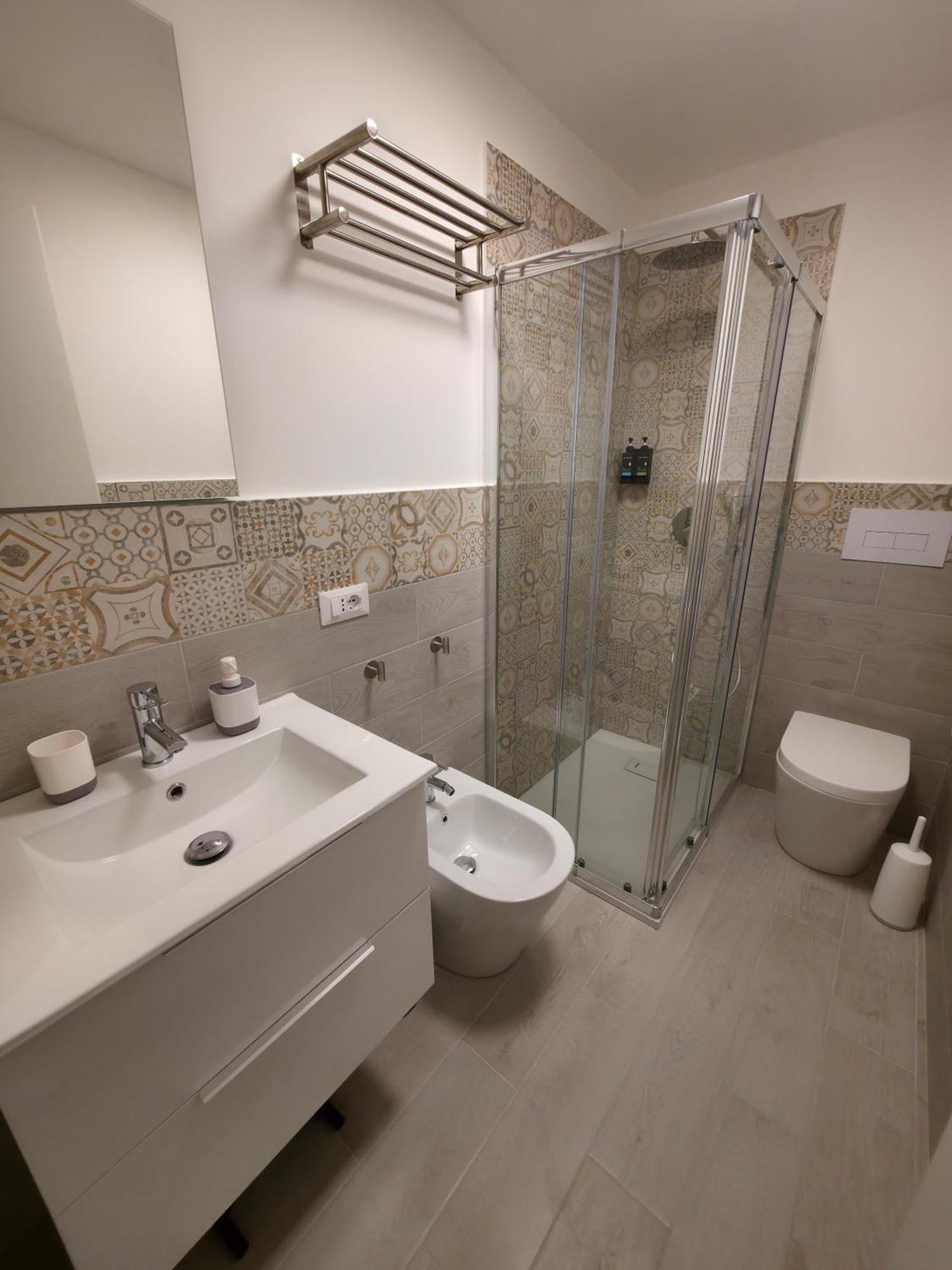 Al Binario 48 Lolli Homestay