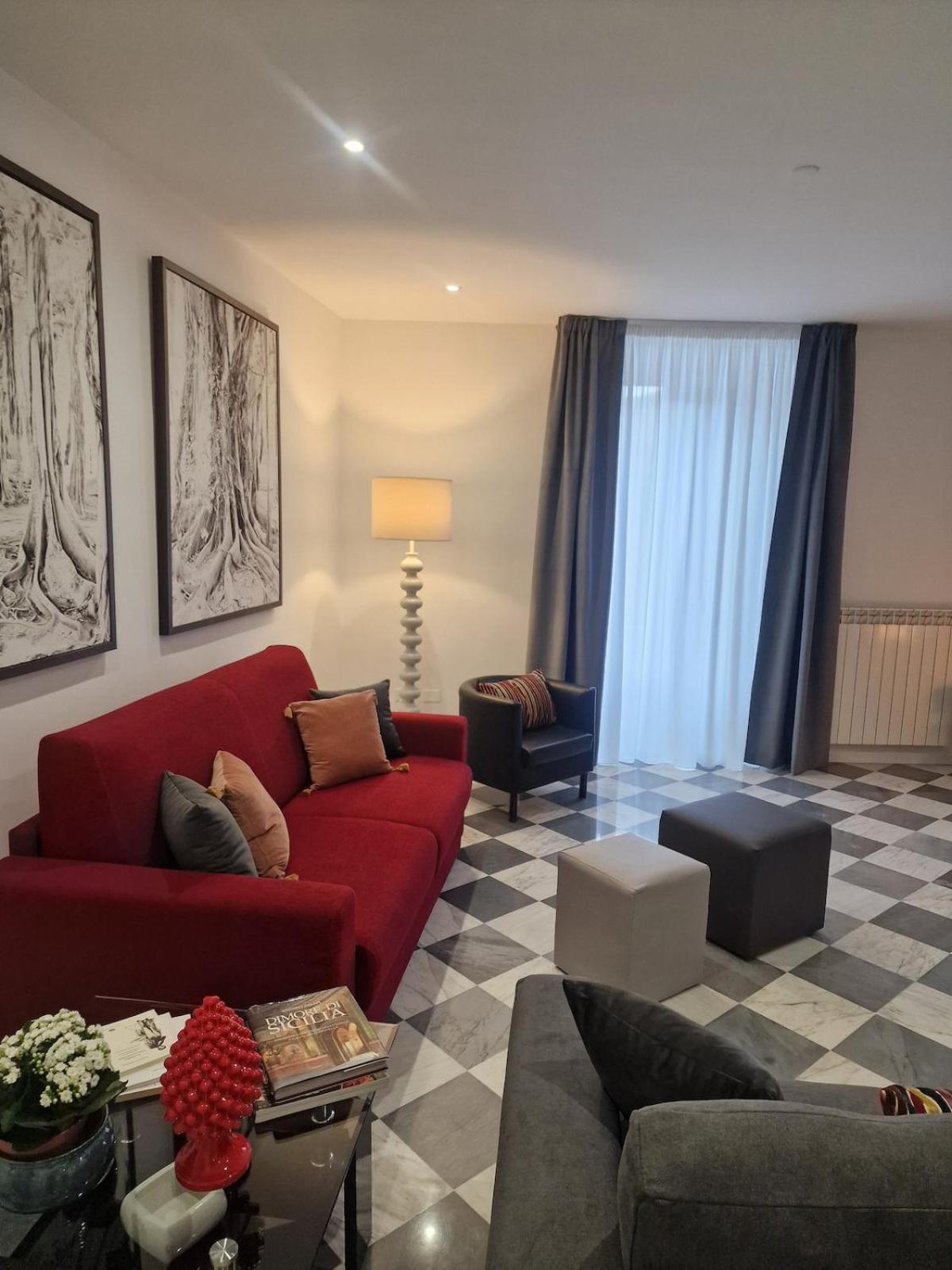 Colonne San Domenico Apartment Palermo