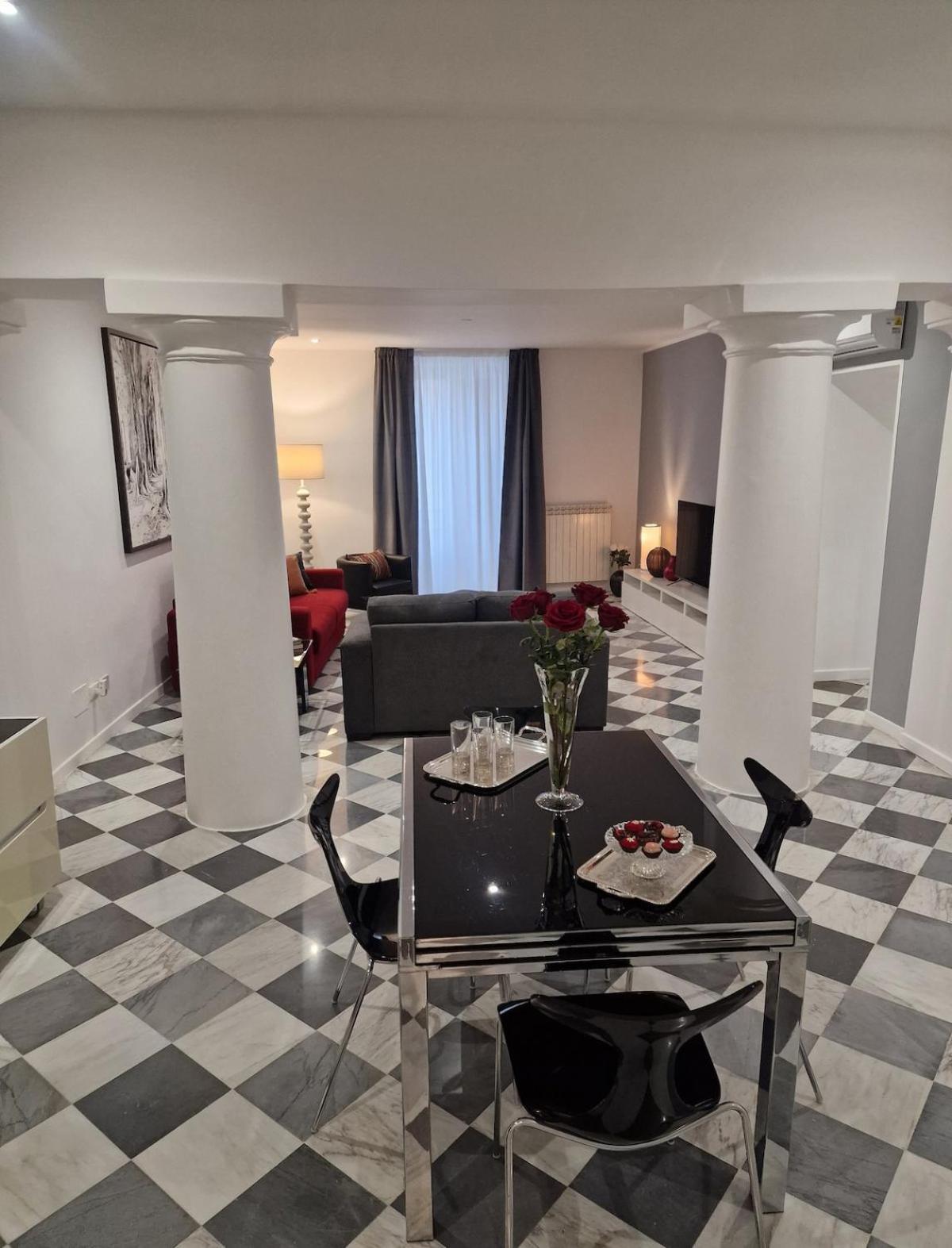 Apartment Colonne San Domenico Palermo