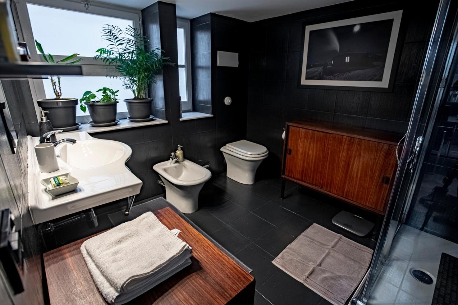 Apartment Travellers Photo