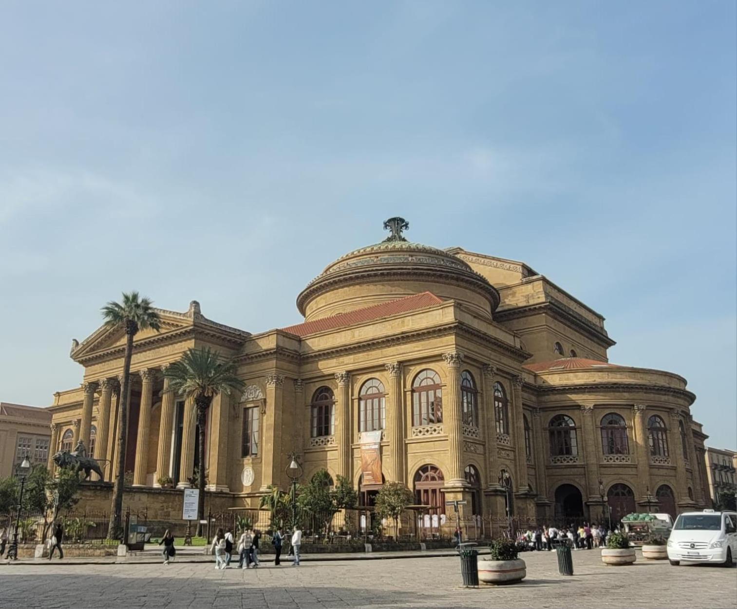 Locazione Turistica Aurora Apartment Palermo