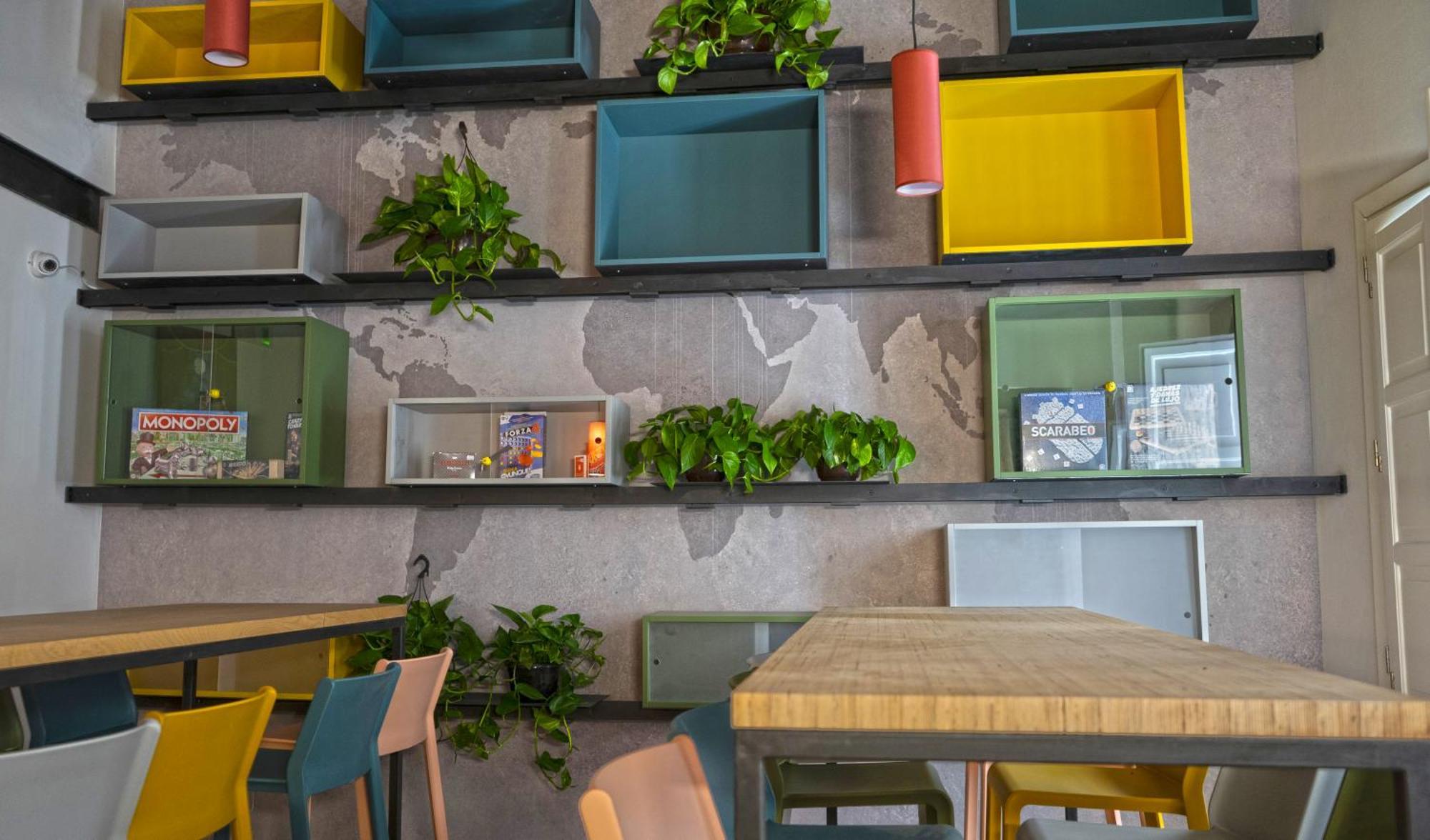 Vucciria Hostel