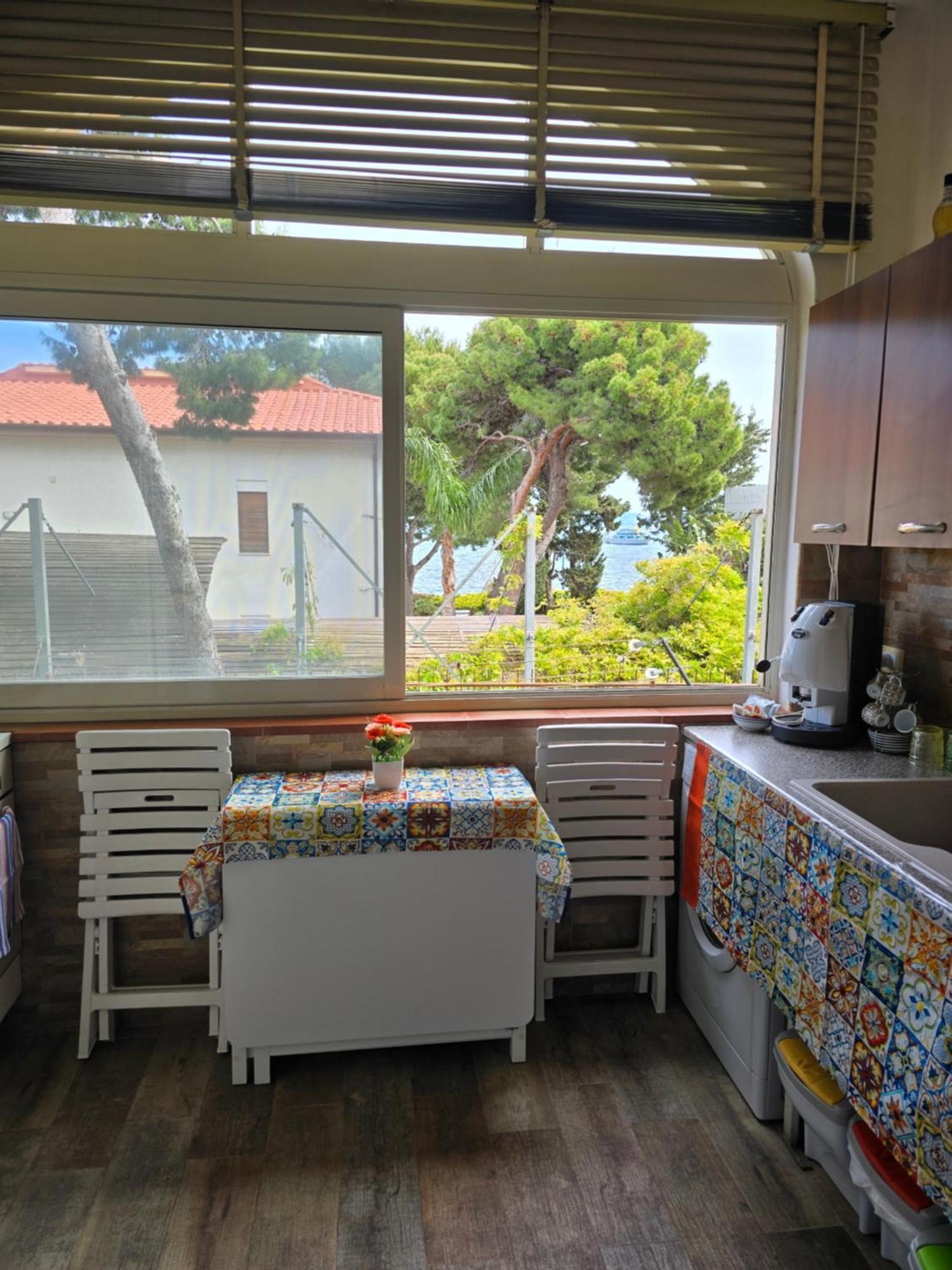 Appartamento Chris House Mondello
