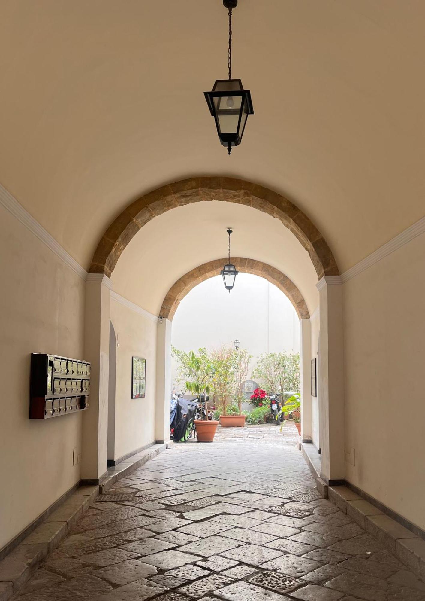 Palazzo Delle Logge Bed & Breakfast Palermo