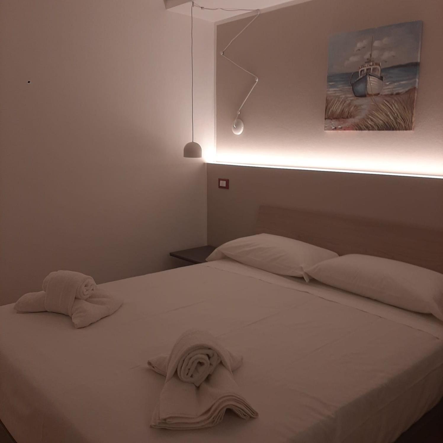 Le Di Sole Santa Oliva Apartamento Palermo