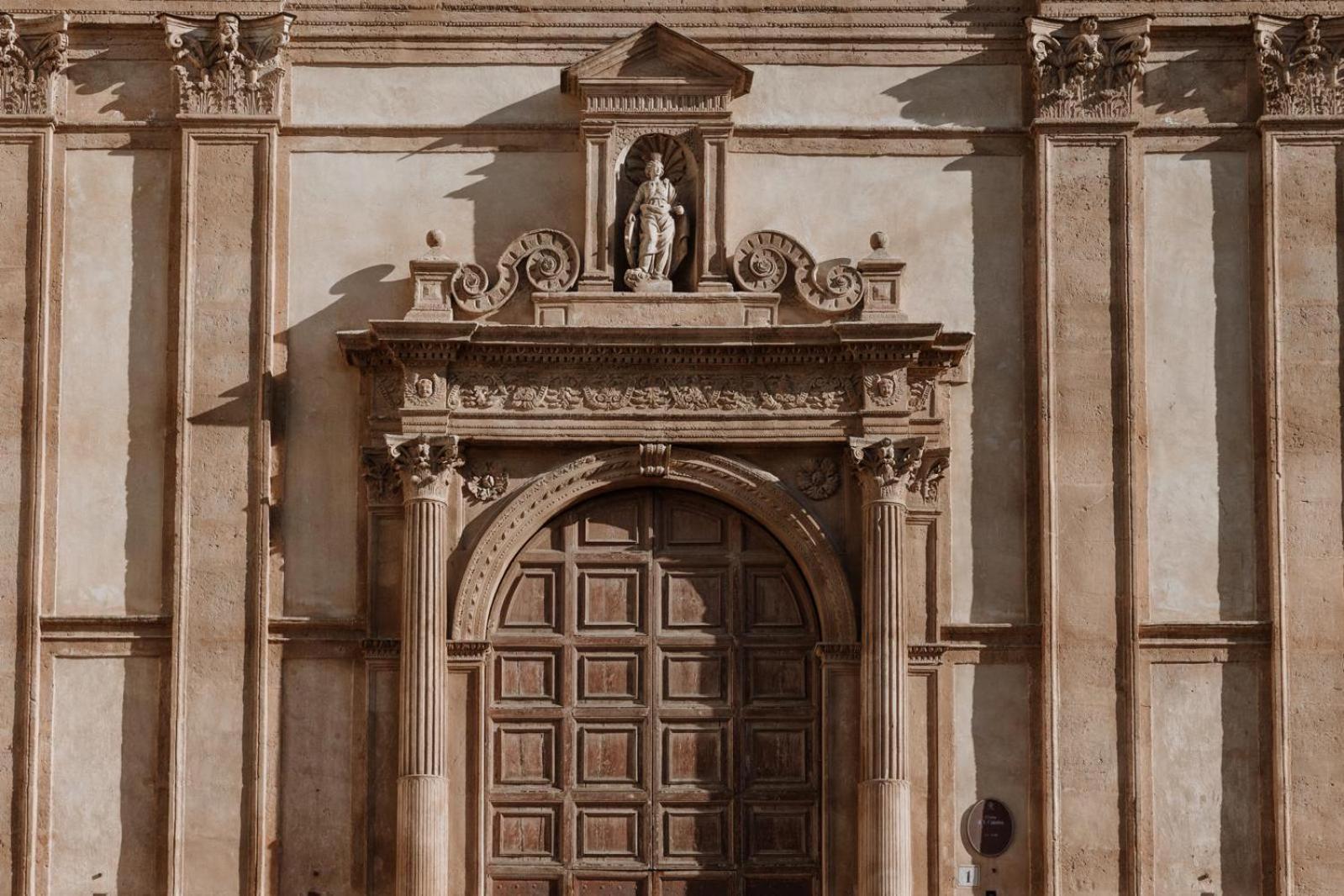 Palazzo Valguarnera - & Luxury Palermo