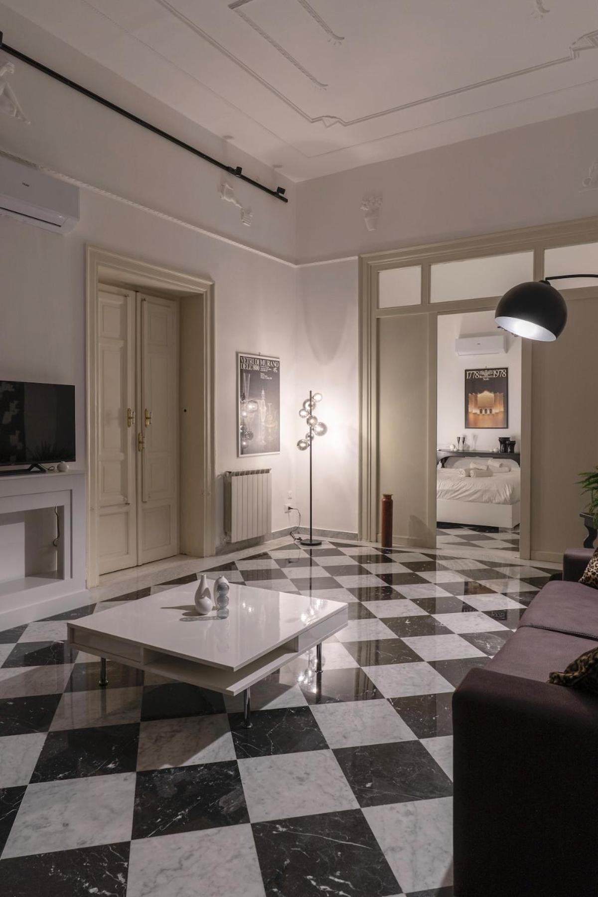 Apartment Large Two-room Within Walking Distance Of The Teatro Massimo *